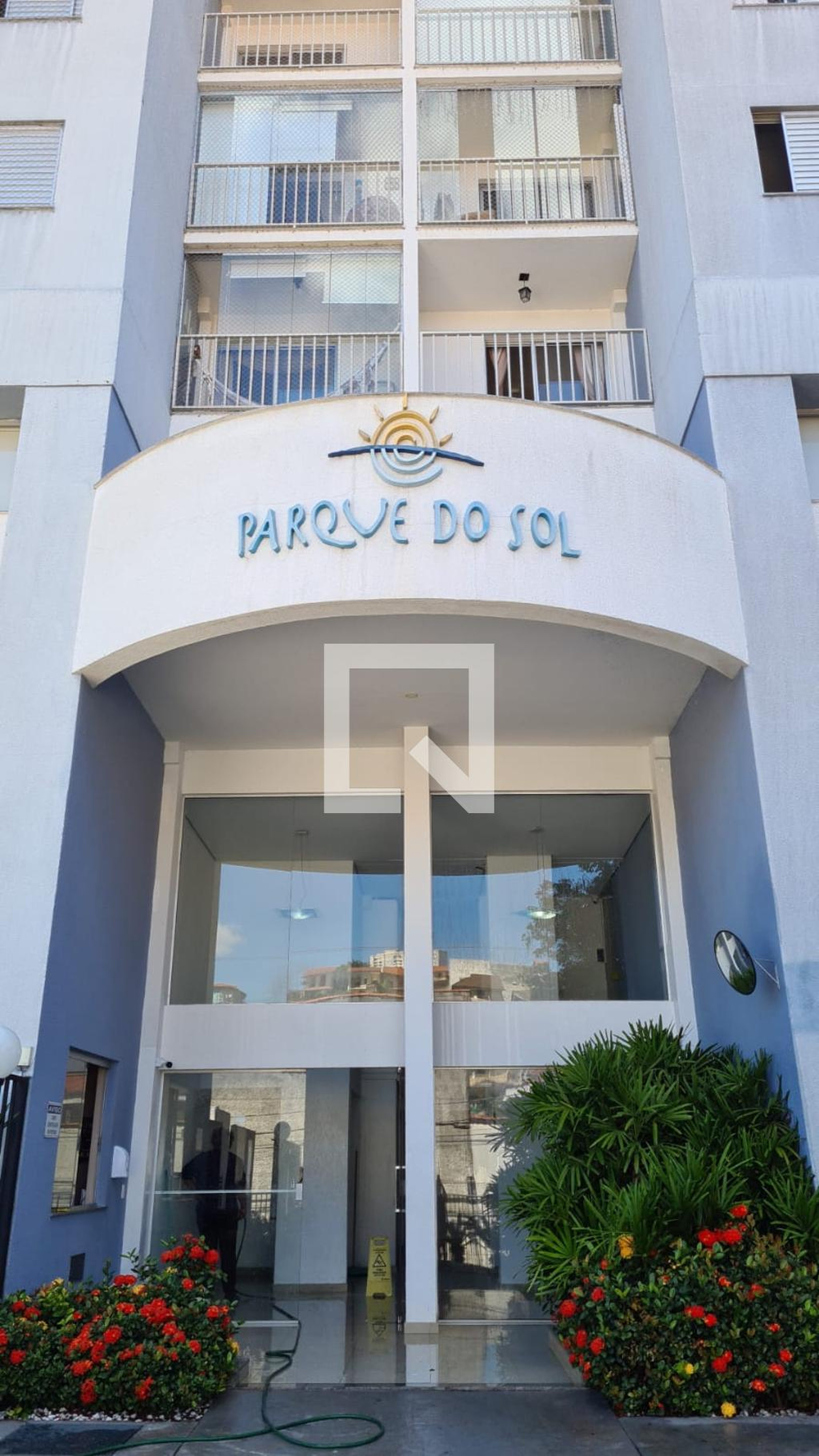 Fachada do Condomínio Condomínio Parque do Sol