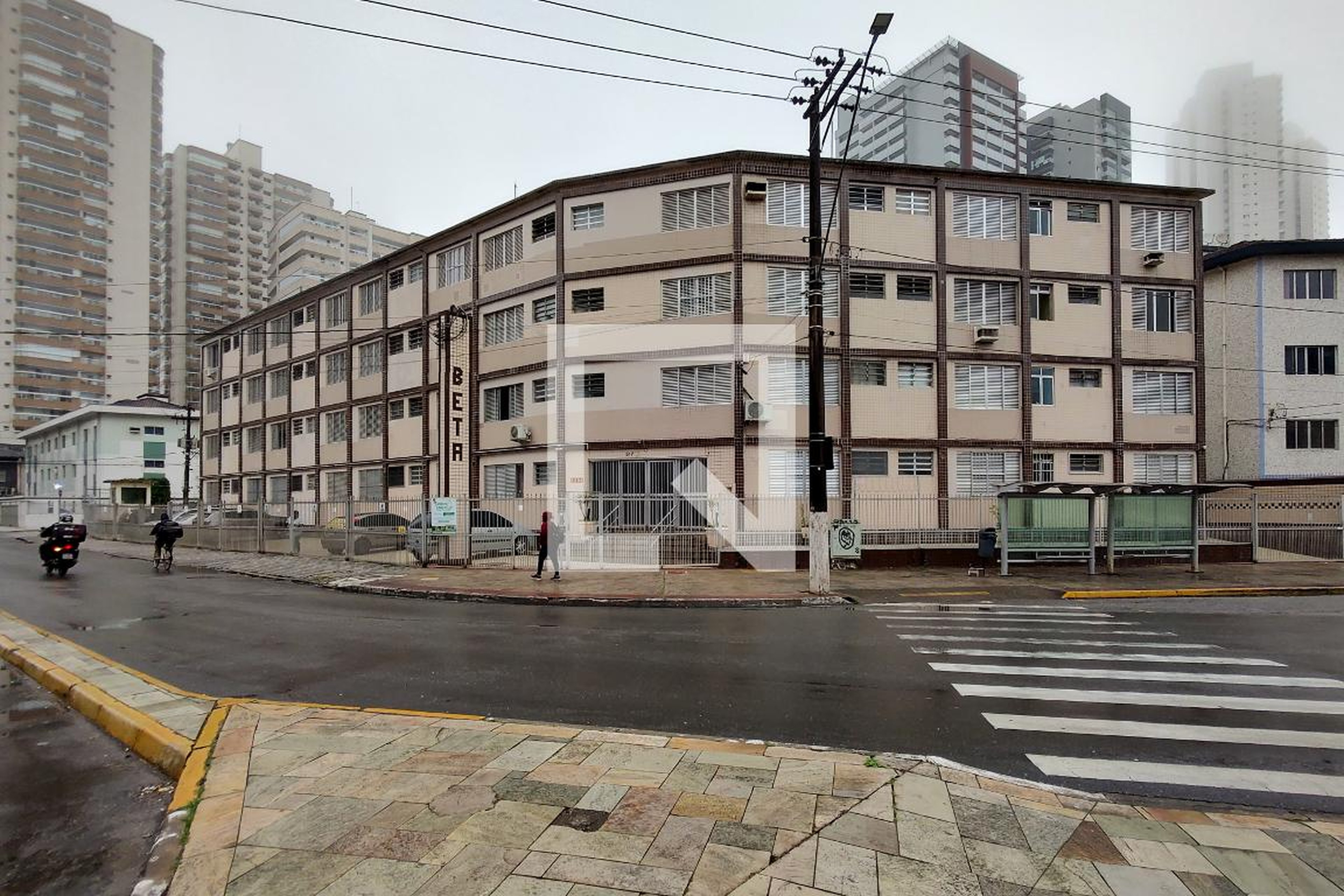 Fachada do Prédio Condomínio em Avenida Brasil, 517