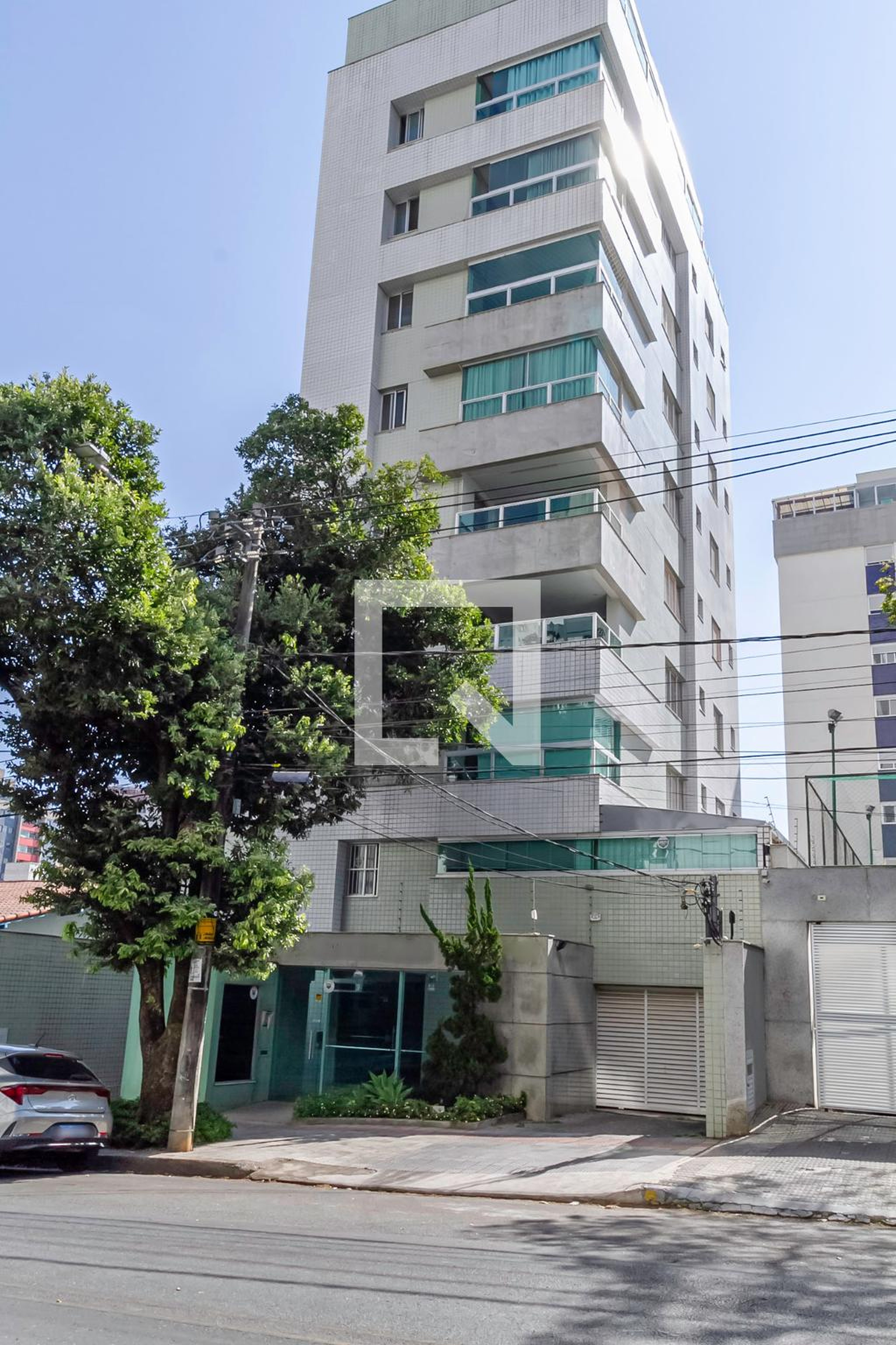 Fachada Condomínio em Rua Almirante Alexandrino, 790