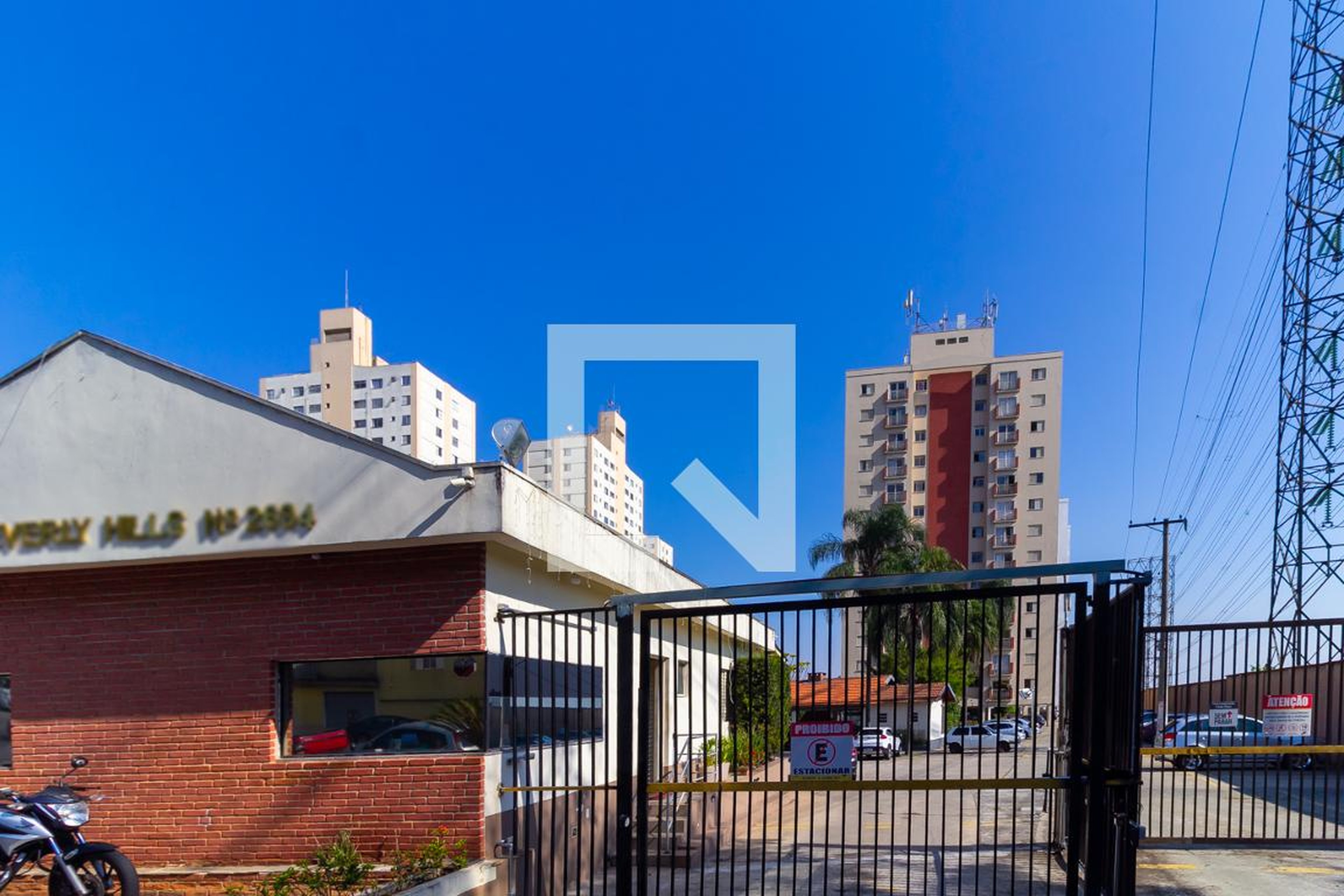 Fachada do condomínio Condomínio Beverly Hills