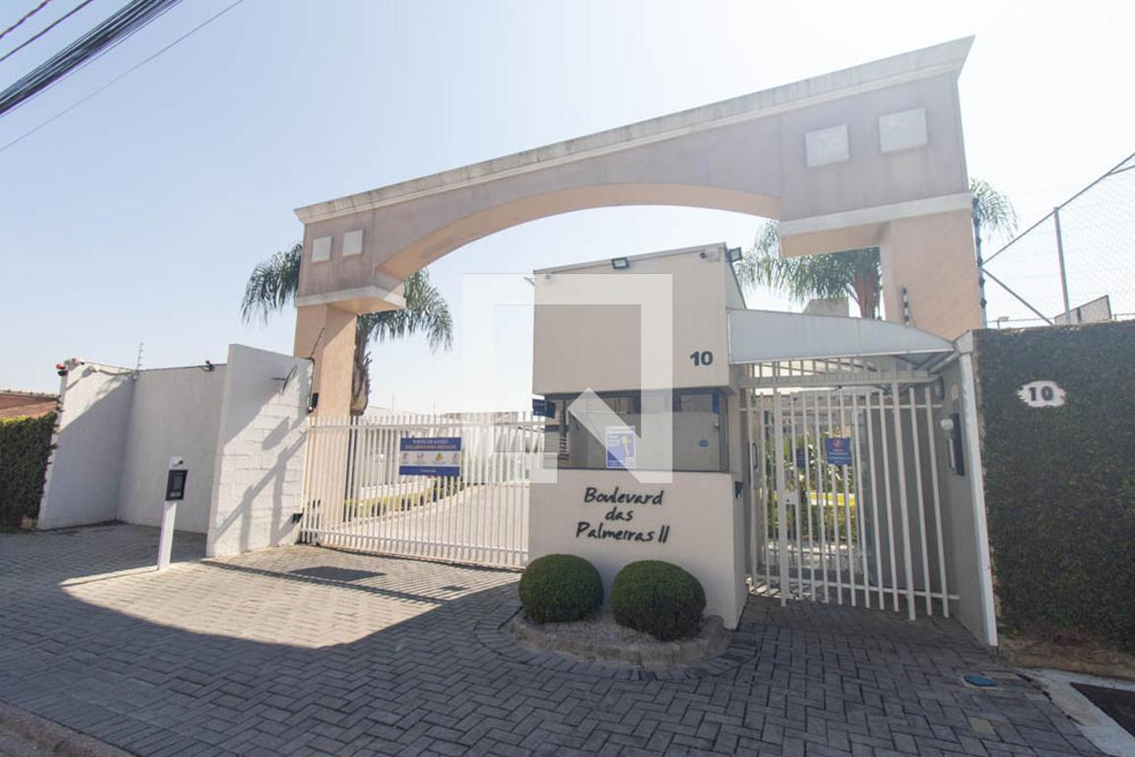 Fachada do Condomínio Residencial Bolívar 2