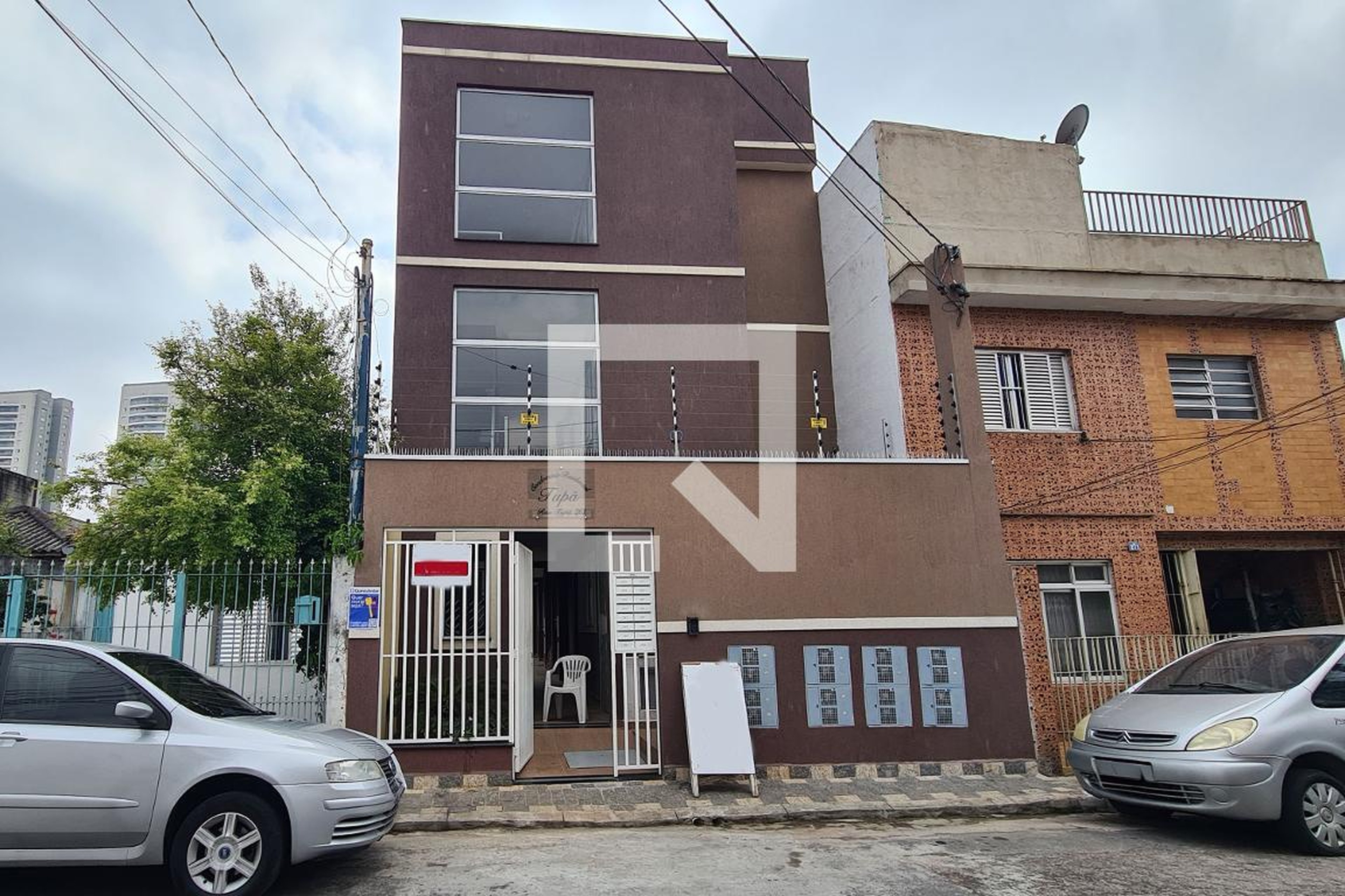 Fachada Condomínio em Rua Tupã, 231