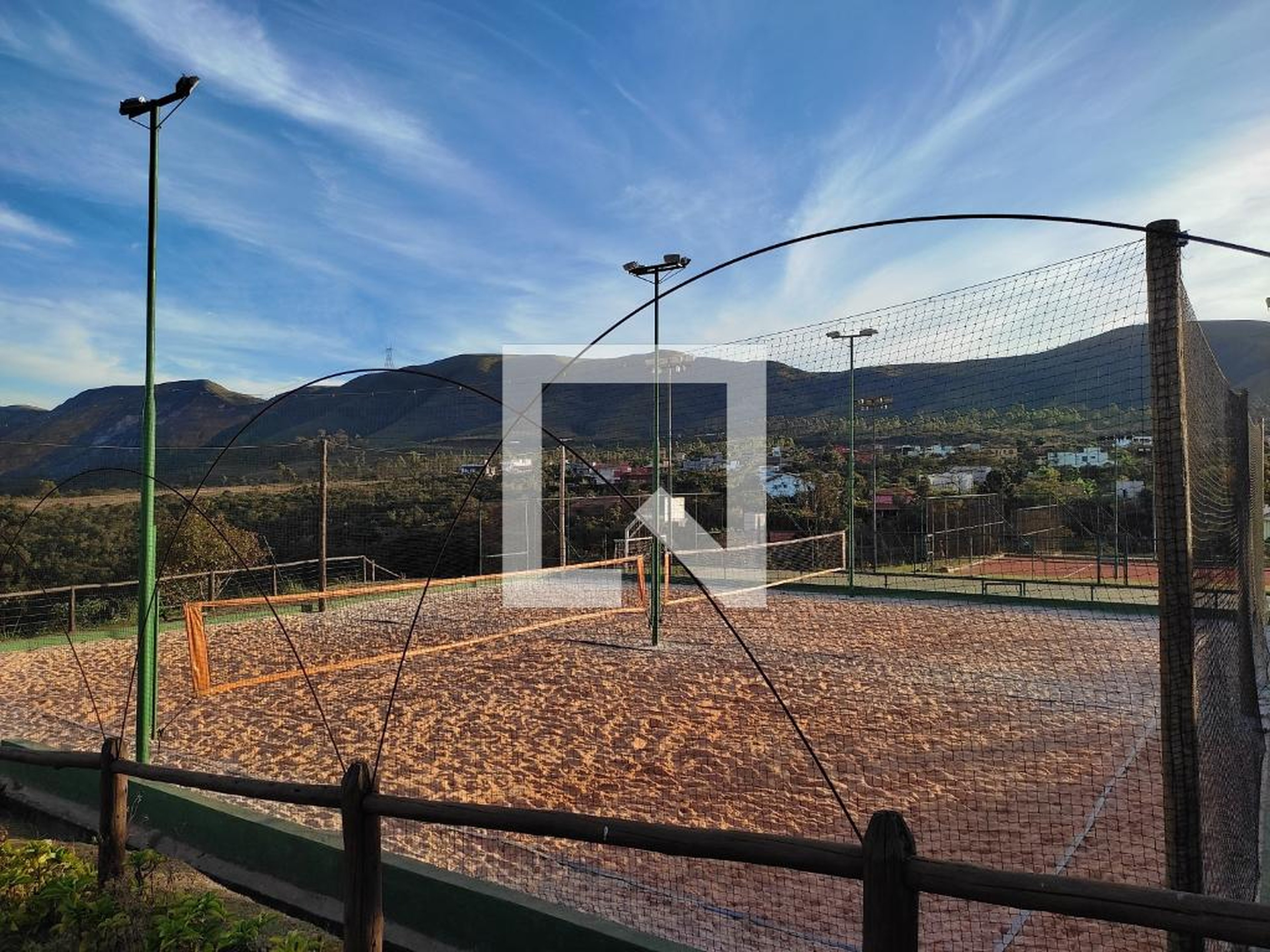 Quadra Esportiva Condomínio em Rua Caminho Serra da Canastra, 544