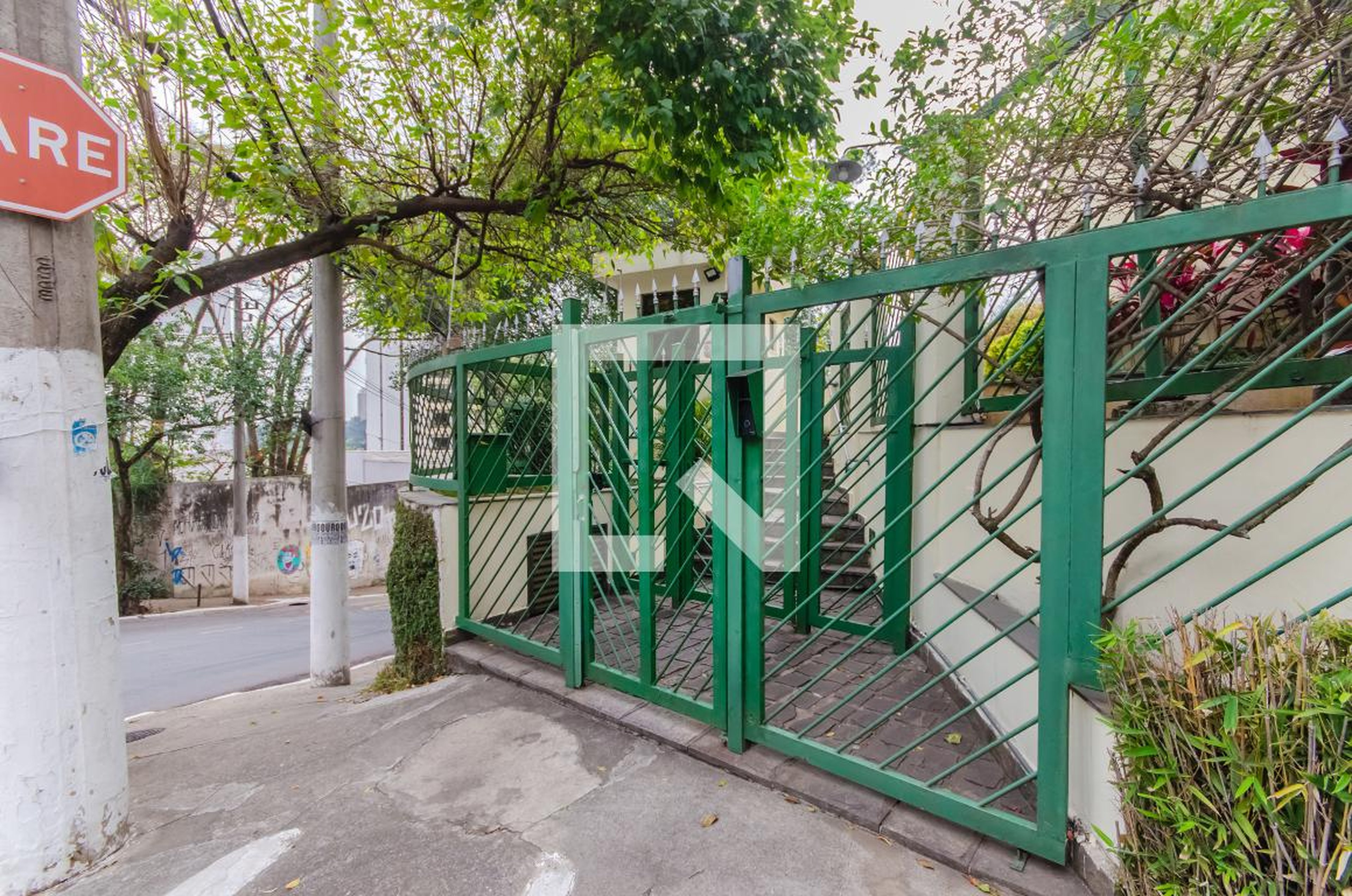 Fachada Condomínio Paço de Servante