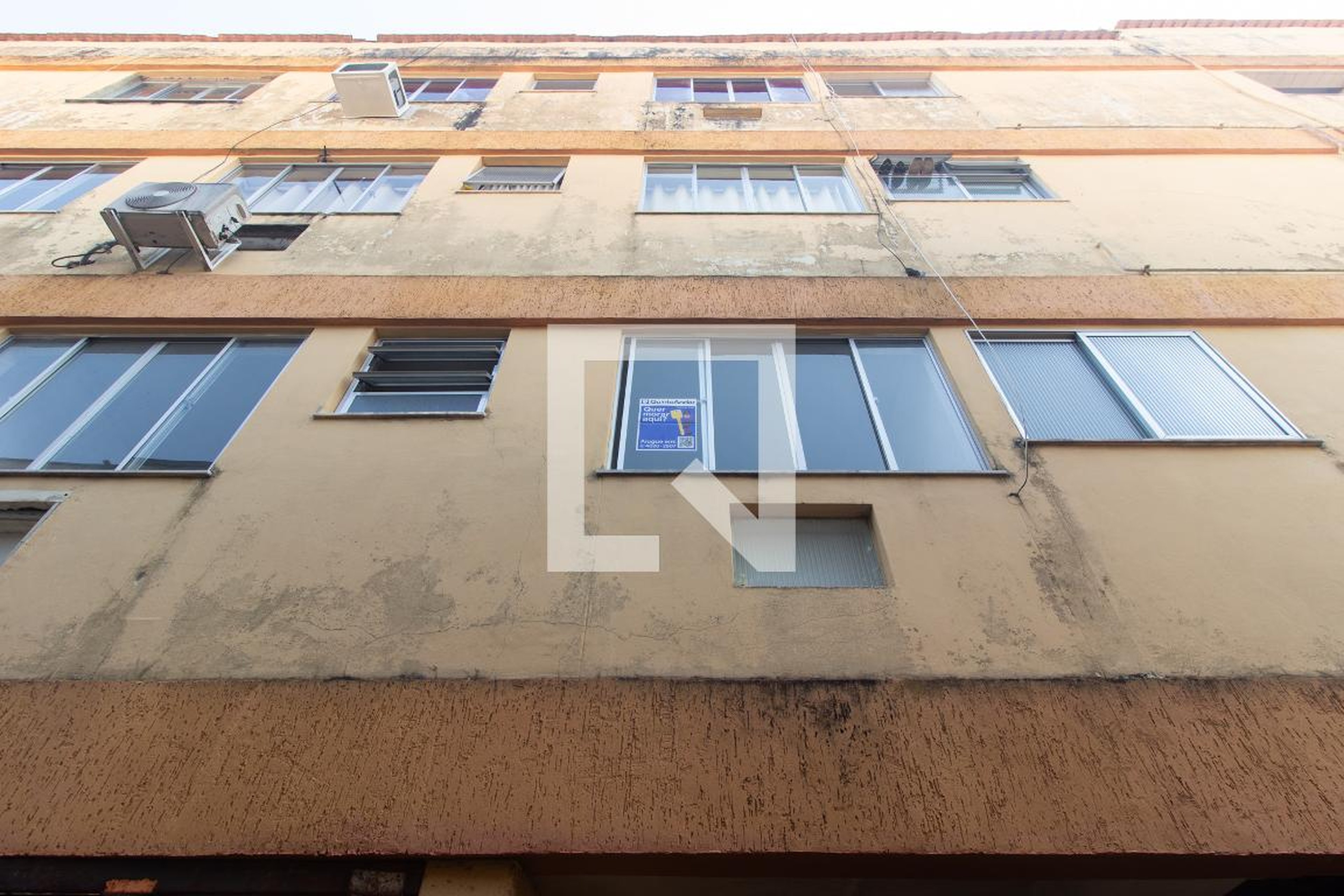 Fachada Condomínio em Rua Moranga, 2