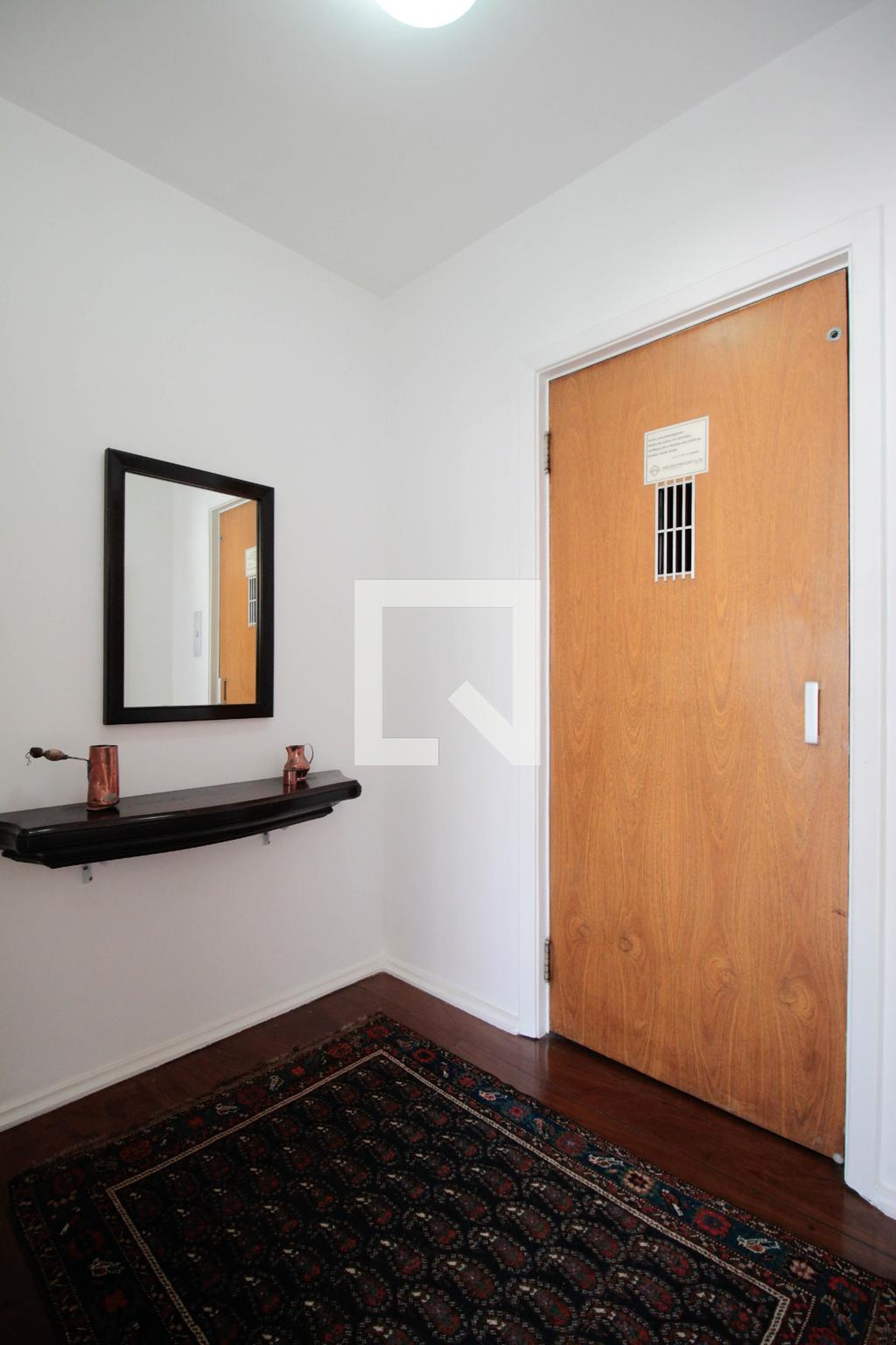 Hall de entrada - Barão de Petrópolis