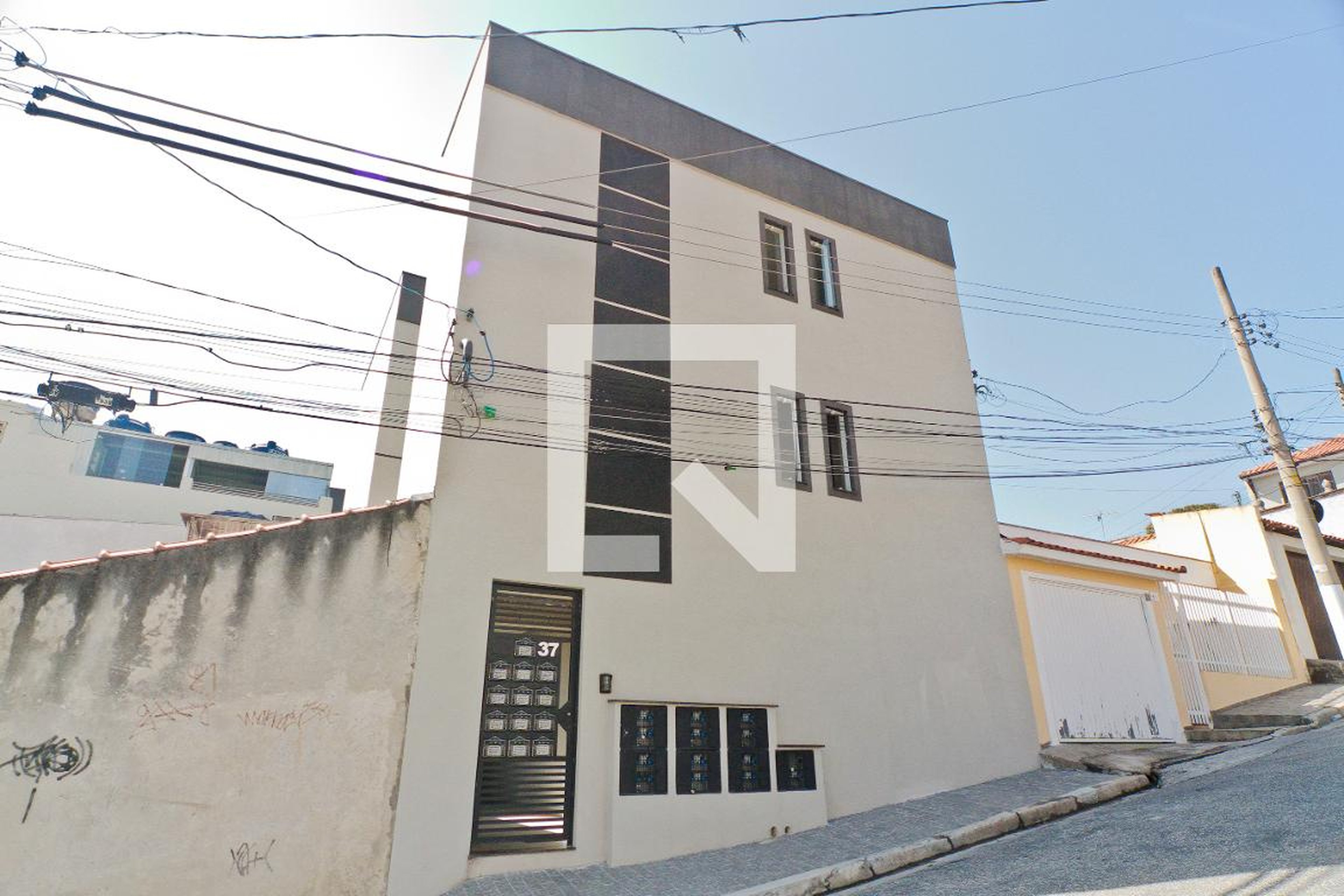 Fachada Condomínio em Rua Abaeté, 37