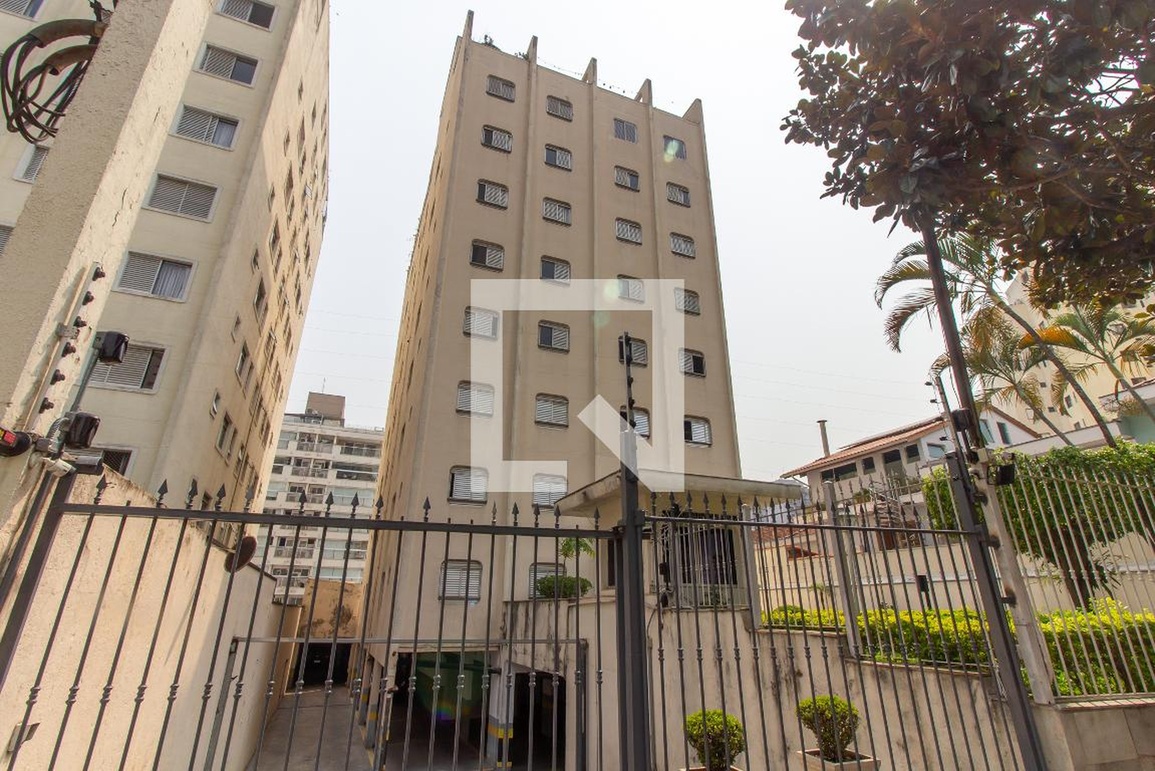 Fachada do Prédio Condomínio em Rua Dardanelos, 423