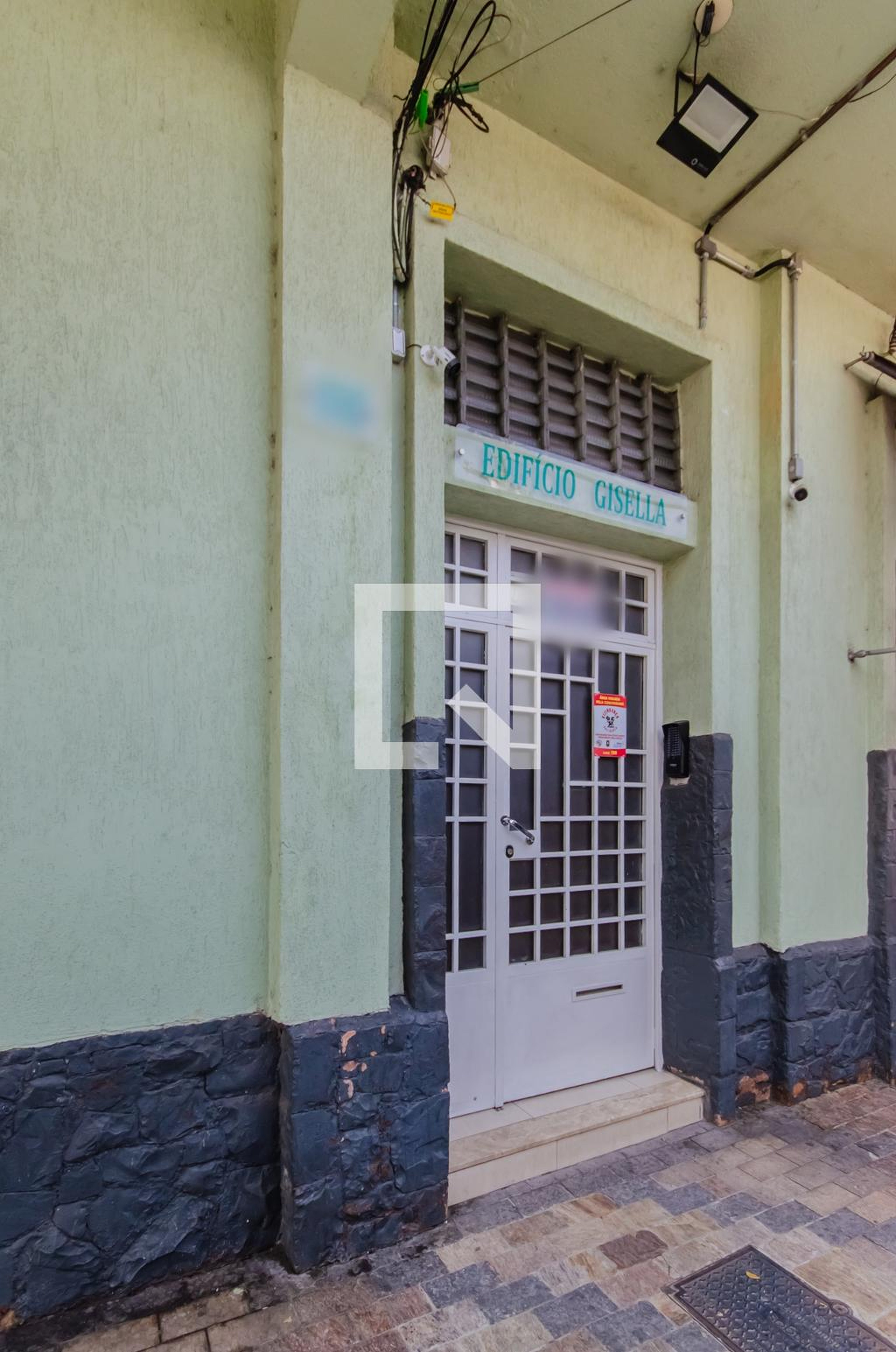 Fachada Edifício Gisella