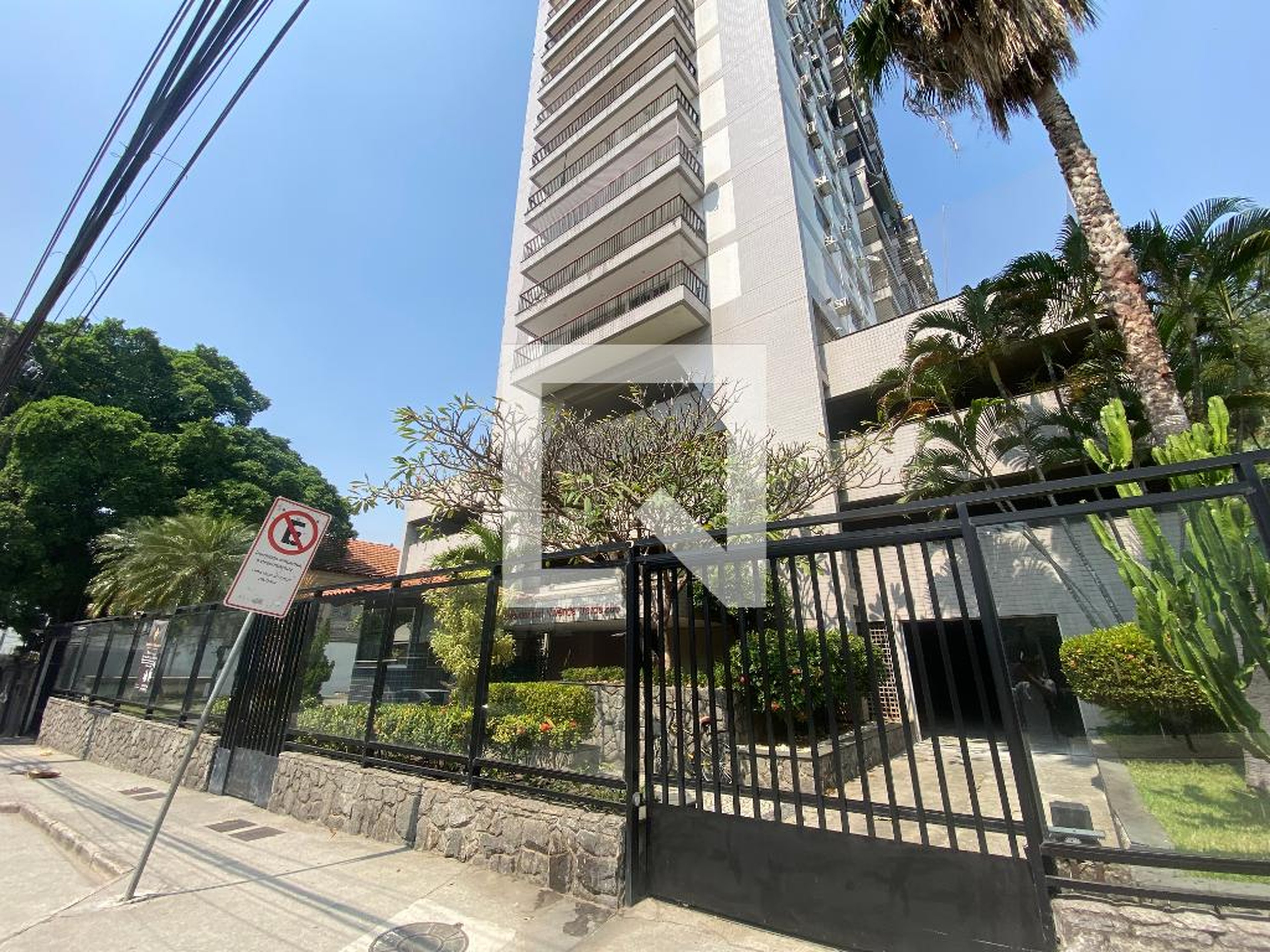 Fachada do Prédio Condomínio Vivenda Verde