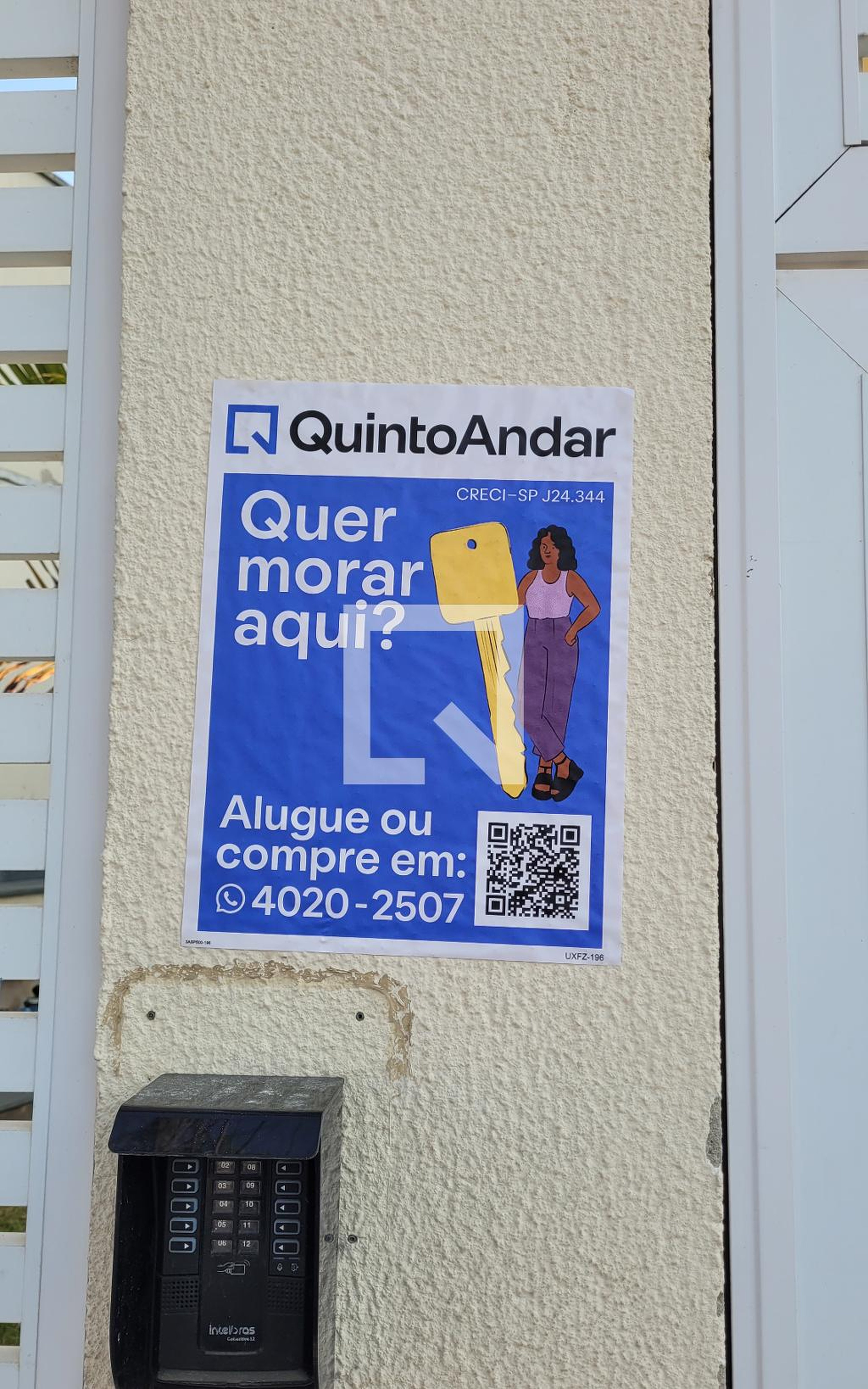 Fachada Condomínio em Rua Amaral Santos, 459