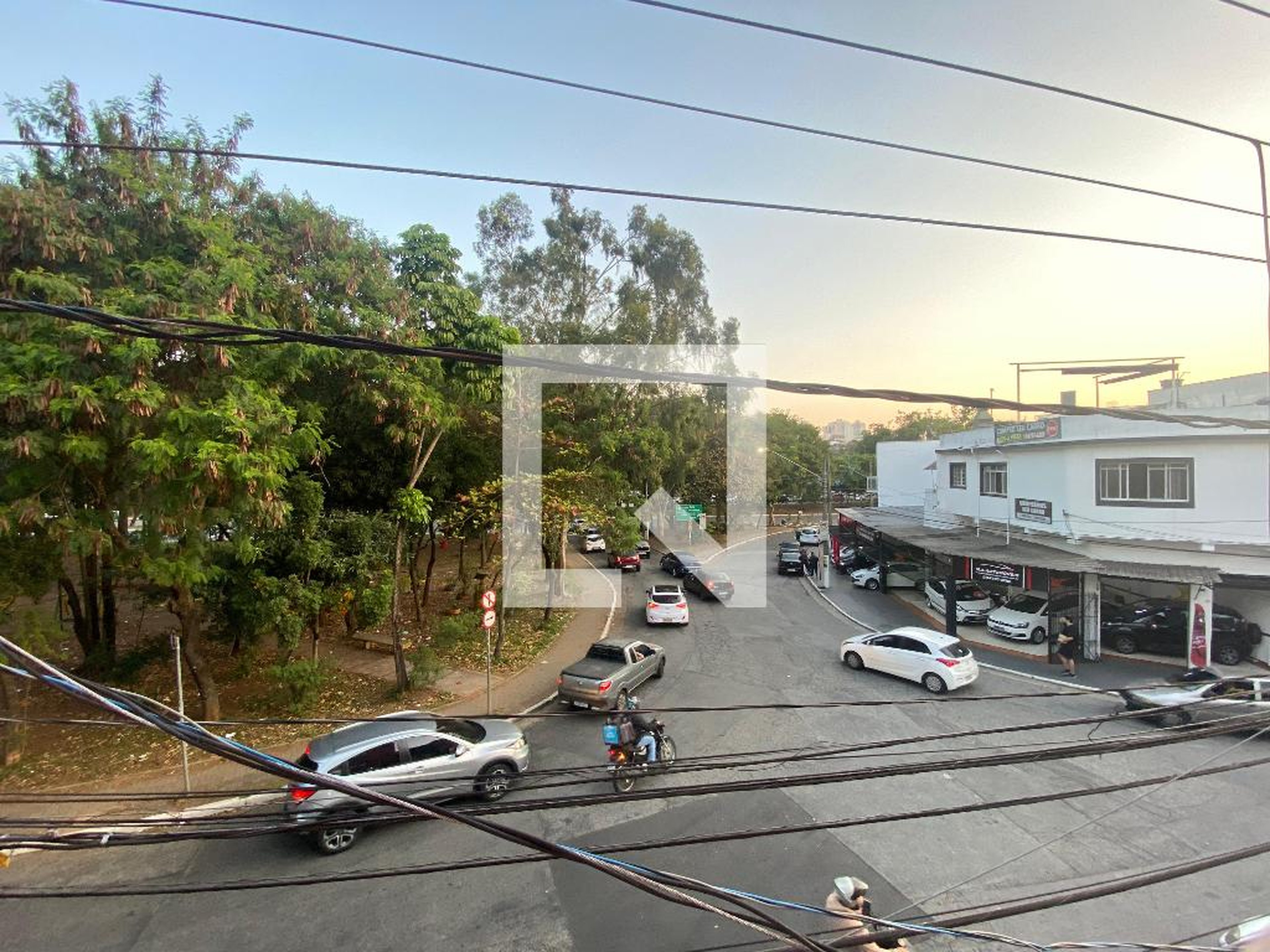 Fachada Condomínio em Rua Helena do Sacramento, 927