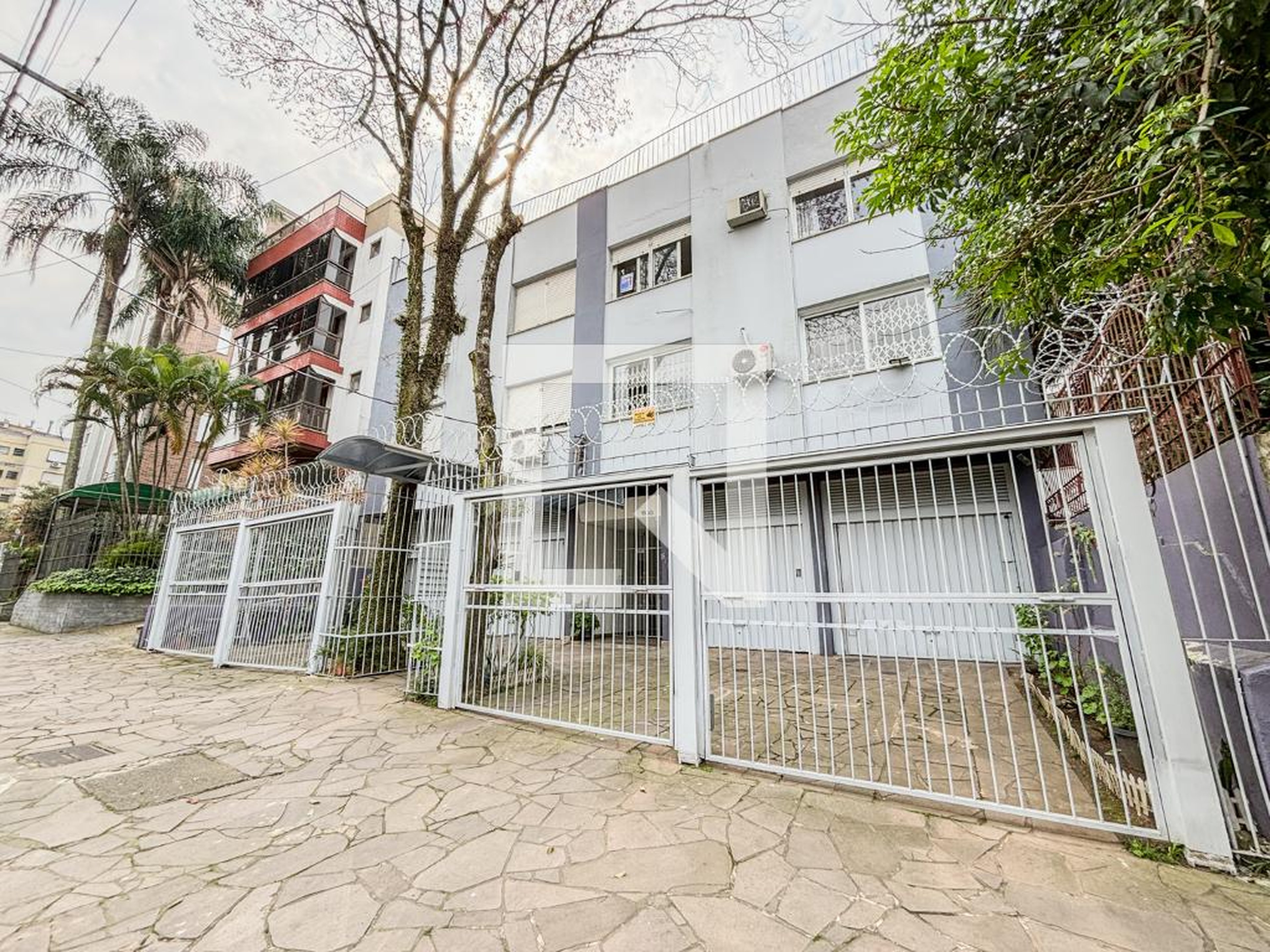 Fachada Condomínio em Rua La Plata, 500