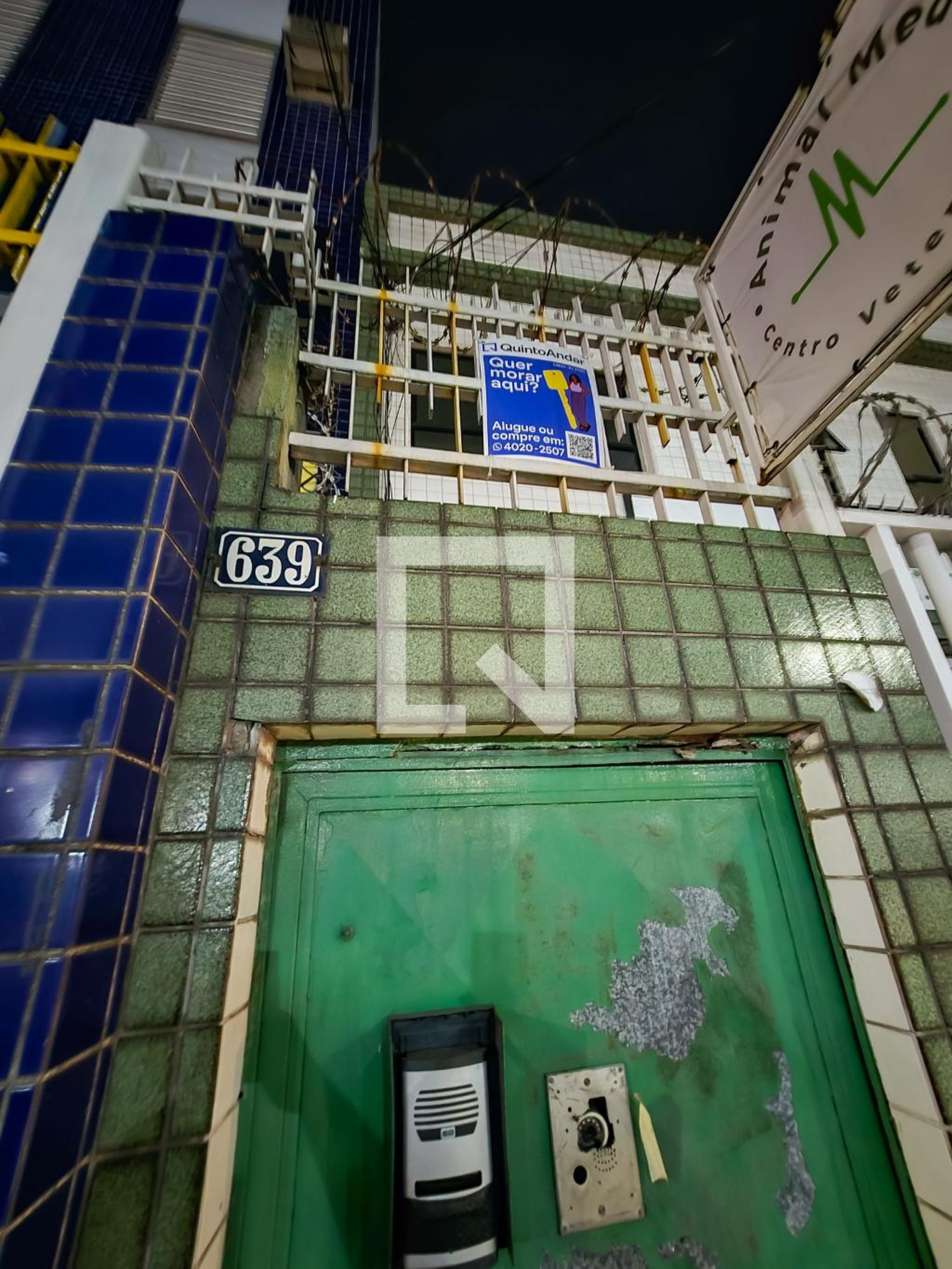 Fachada Condomínio em Rua Ferreira de Andrade, 639