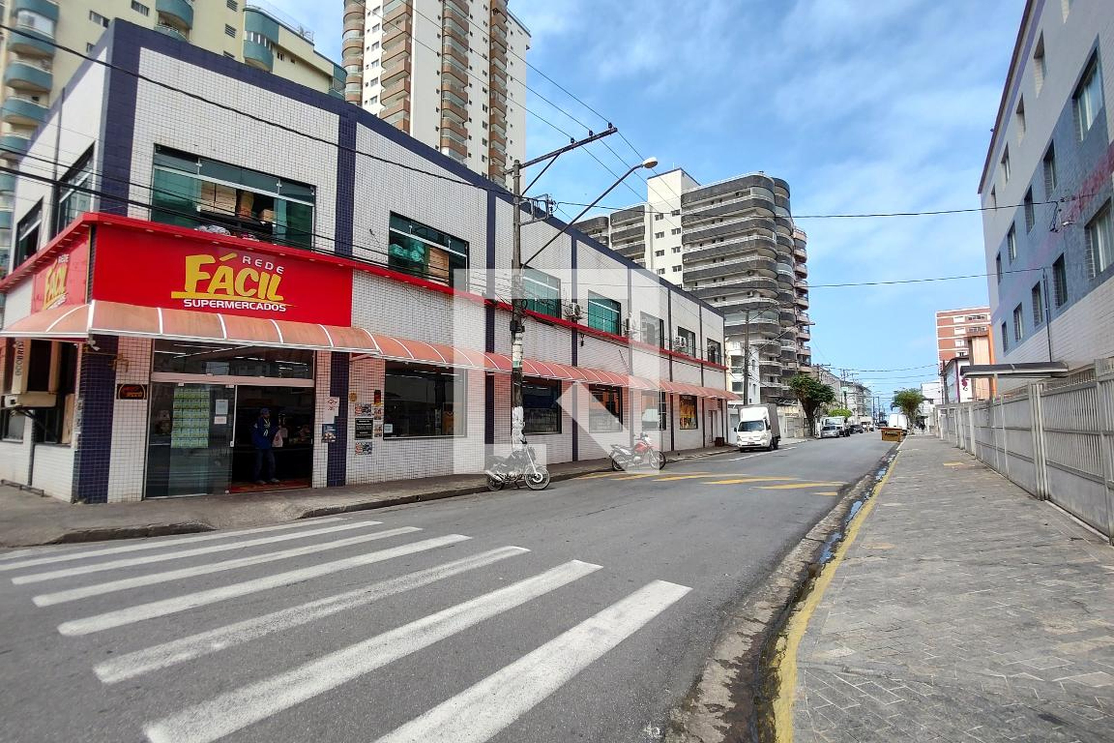 Fachada do Prédio Condomínio Monte Carlos