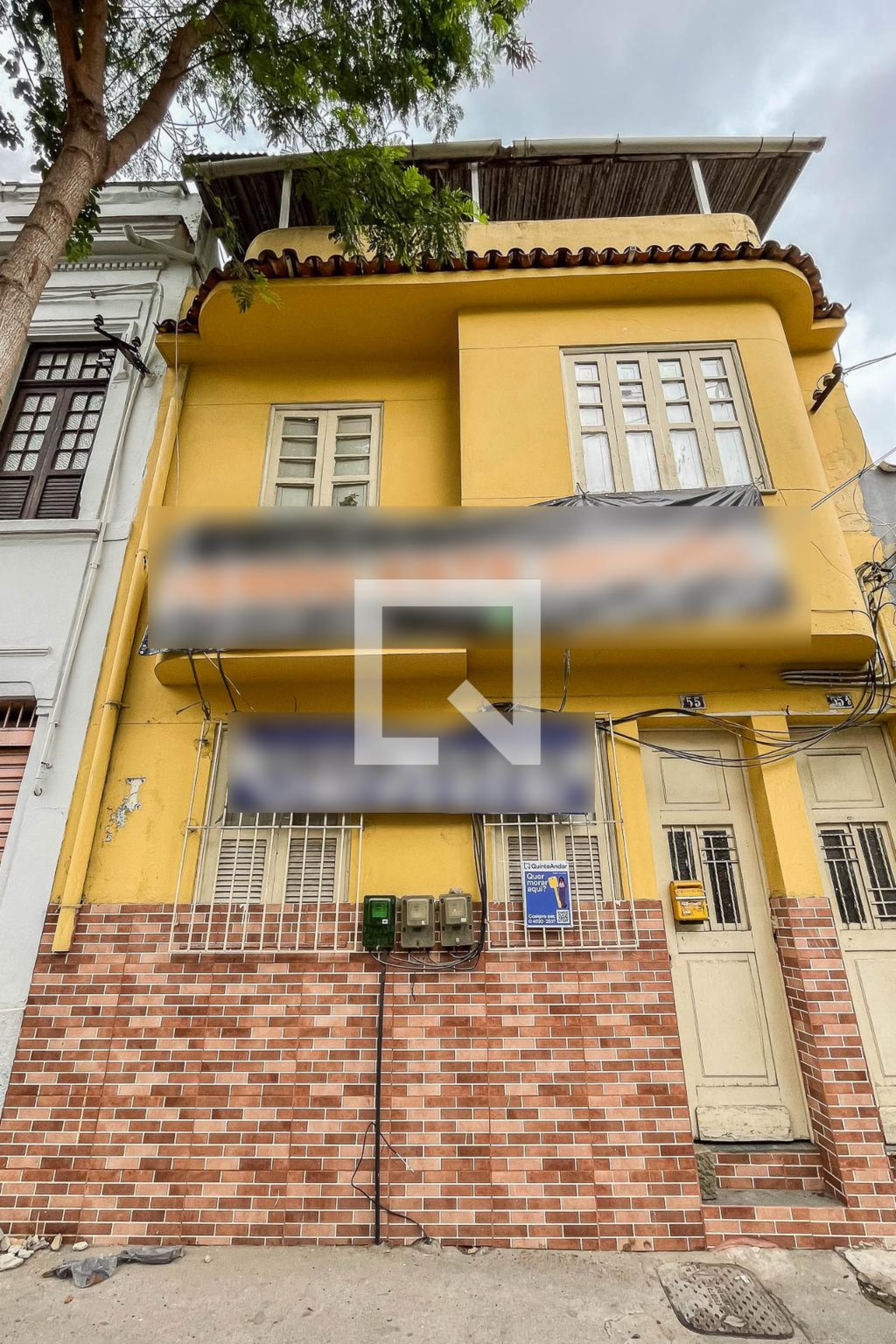 Fachada Condomínio em Rua Pereira de Almeida, 55