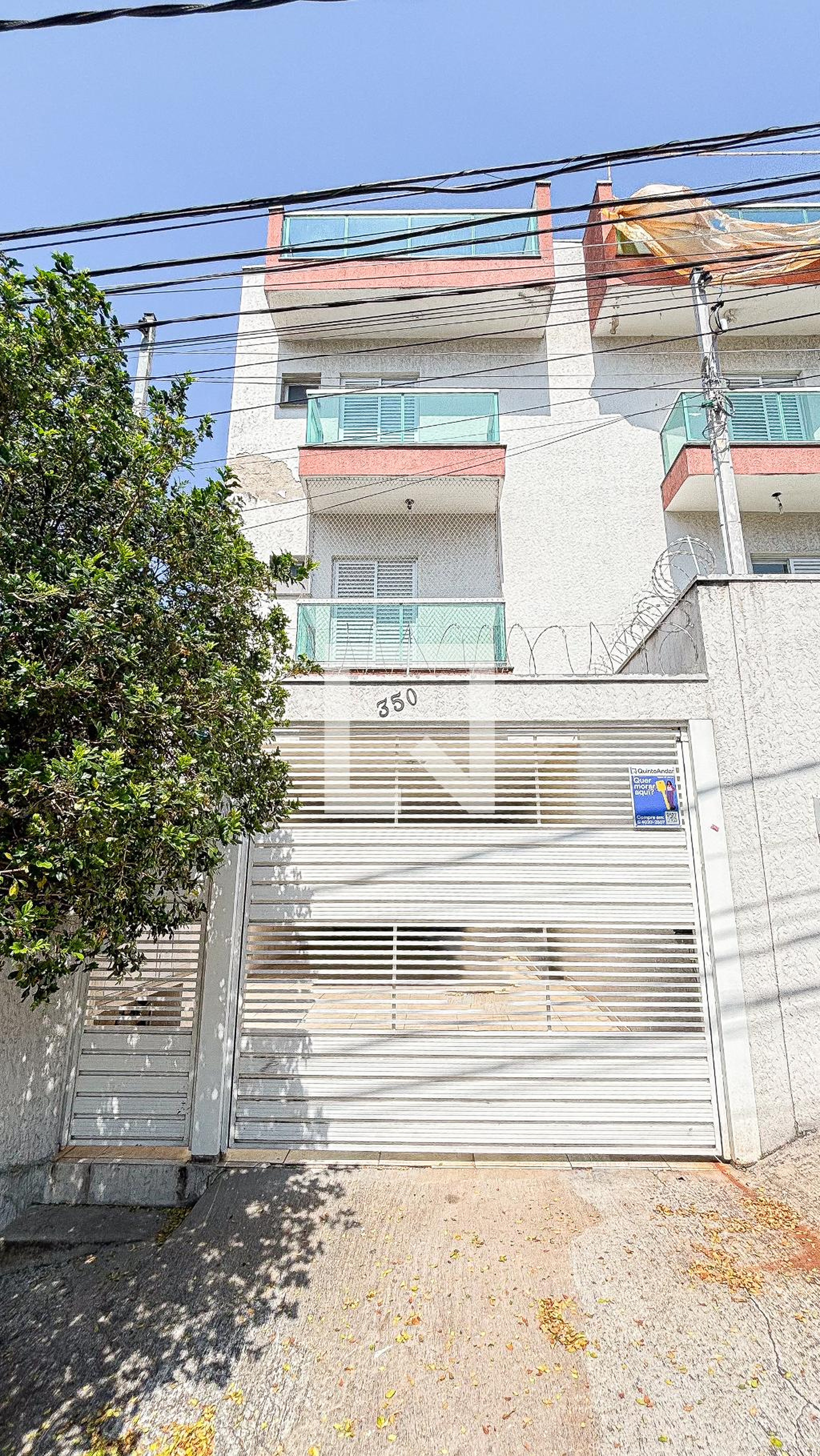 Fachada Condomínio em Rua Belgrado, 350