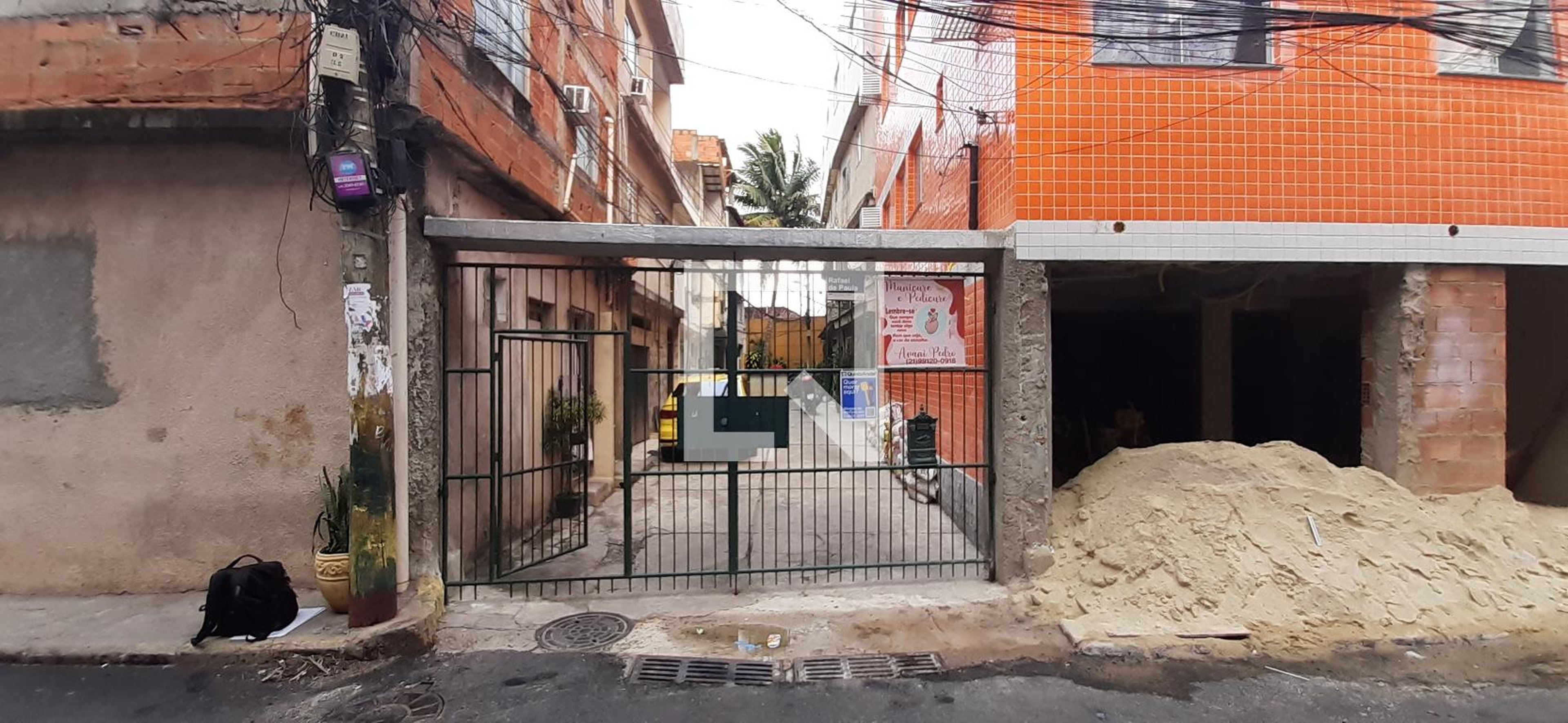 Fachada Condomínio em Estrada do Guerenguê, 2