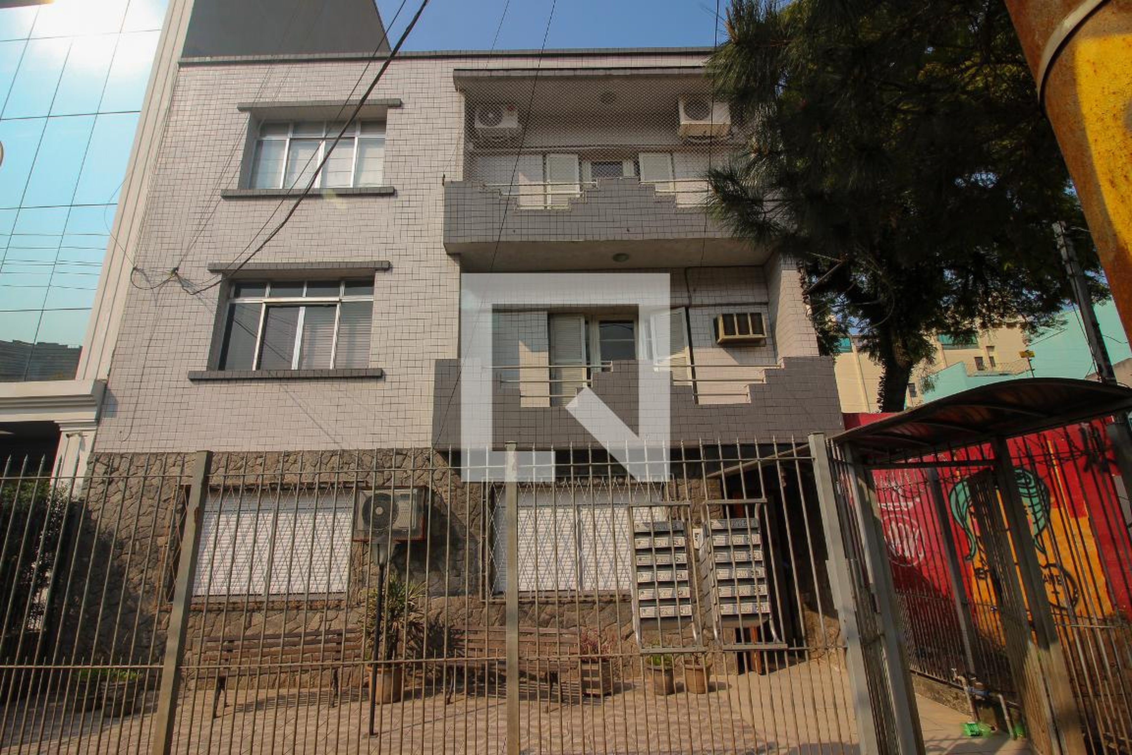 Fachada do Prédio Condomínio em Avenida Praia de Belas, 576