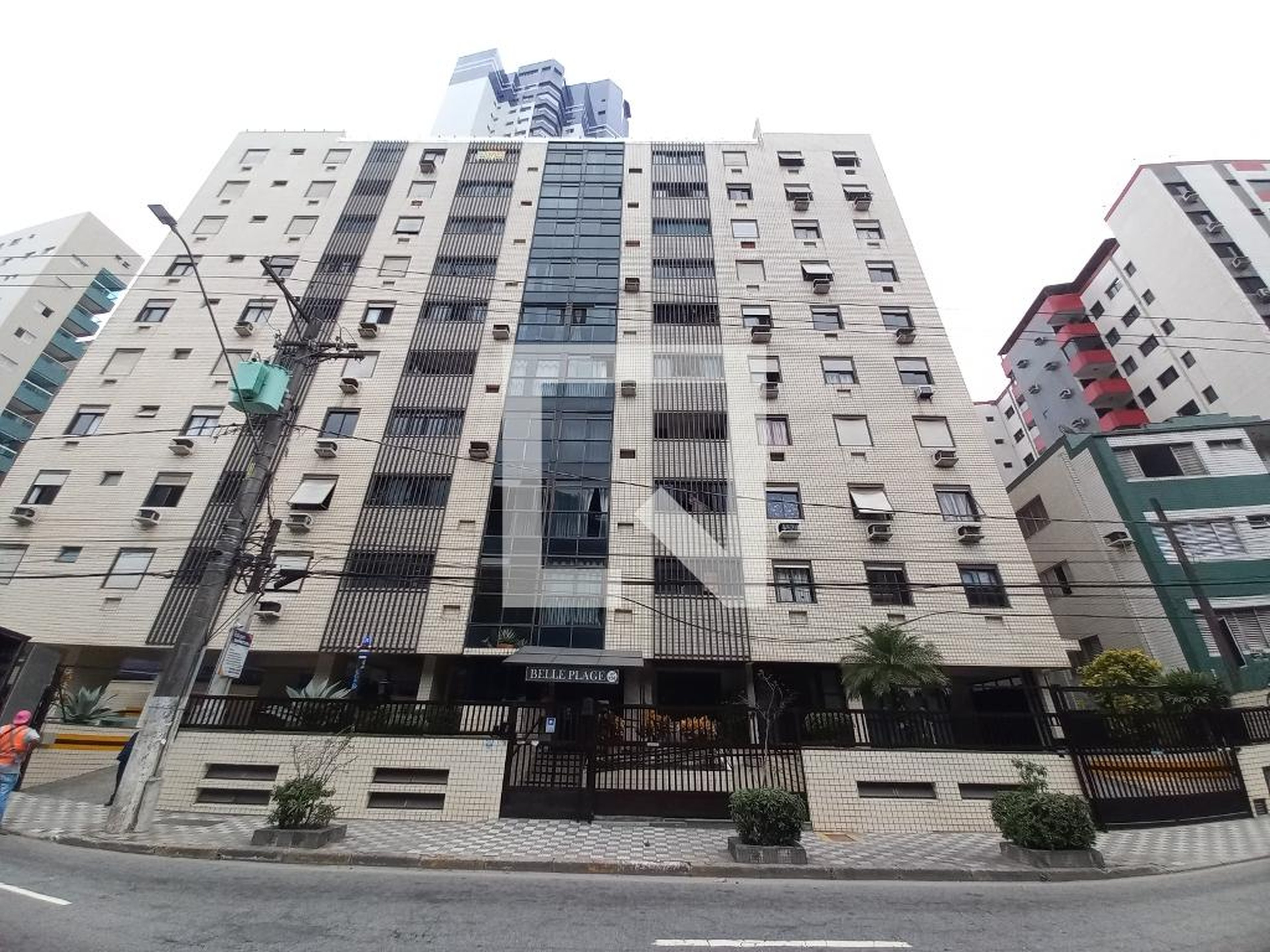 Fachada do Prédio Condomínio em Avenida Quintino Bocaiúva, 144