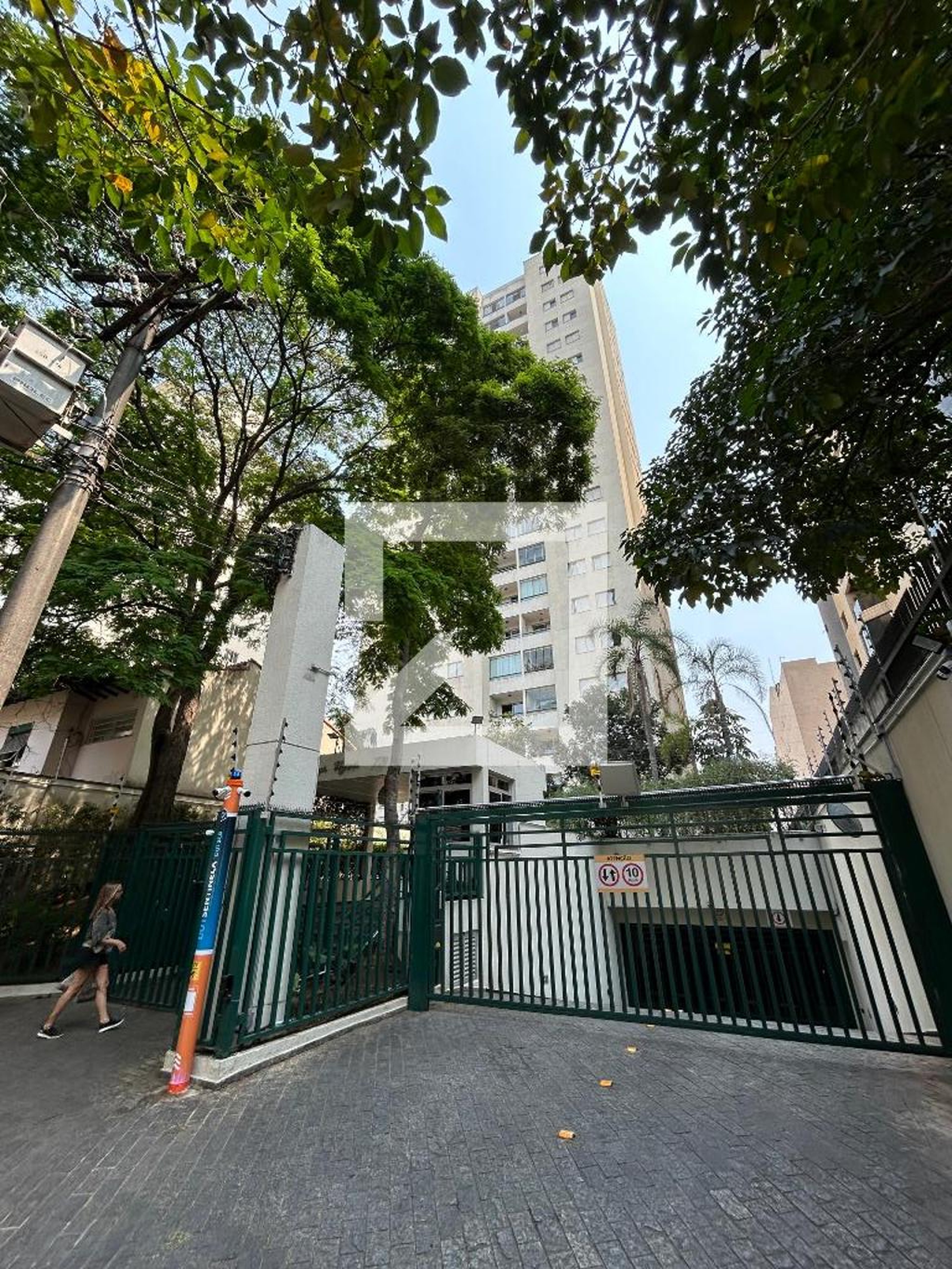 Fachada do Prédio Condomínio Champs Élysées