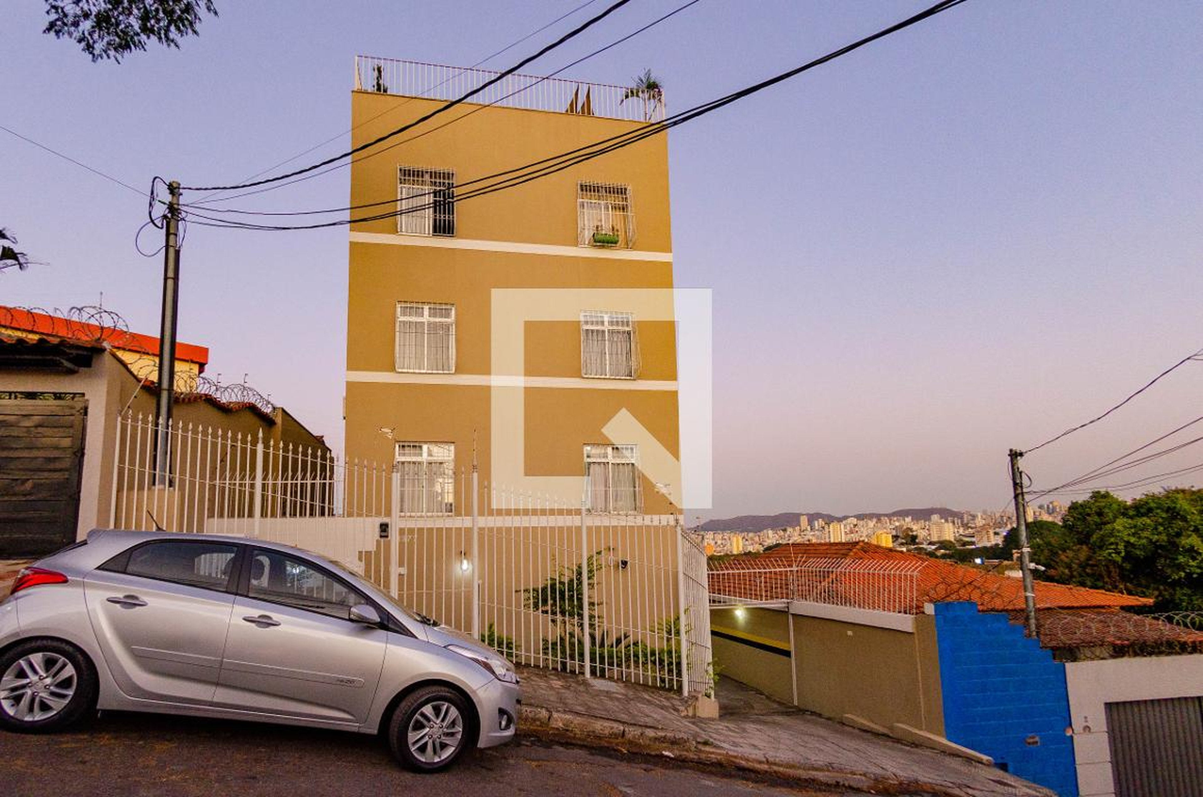 Fachada Condomínio em Rua Curupaiti, 1377