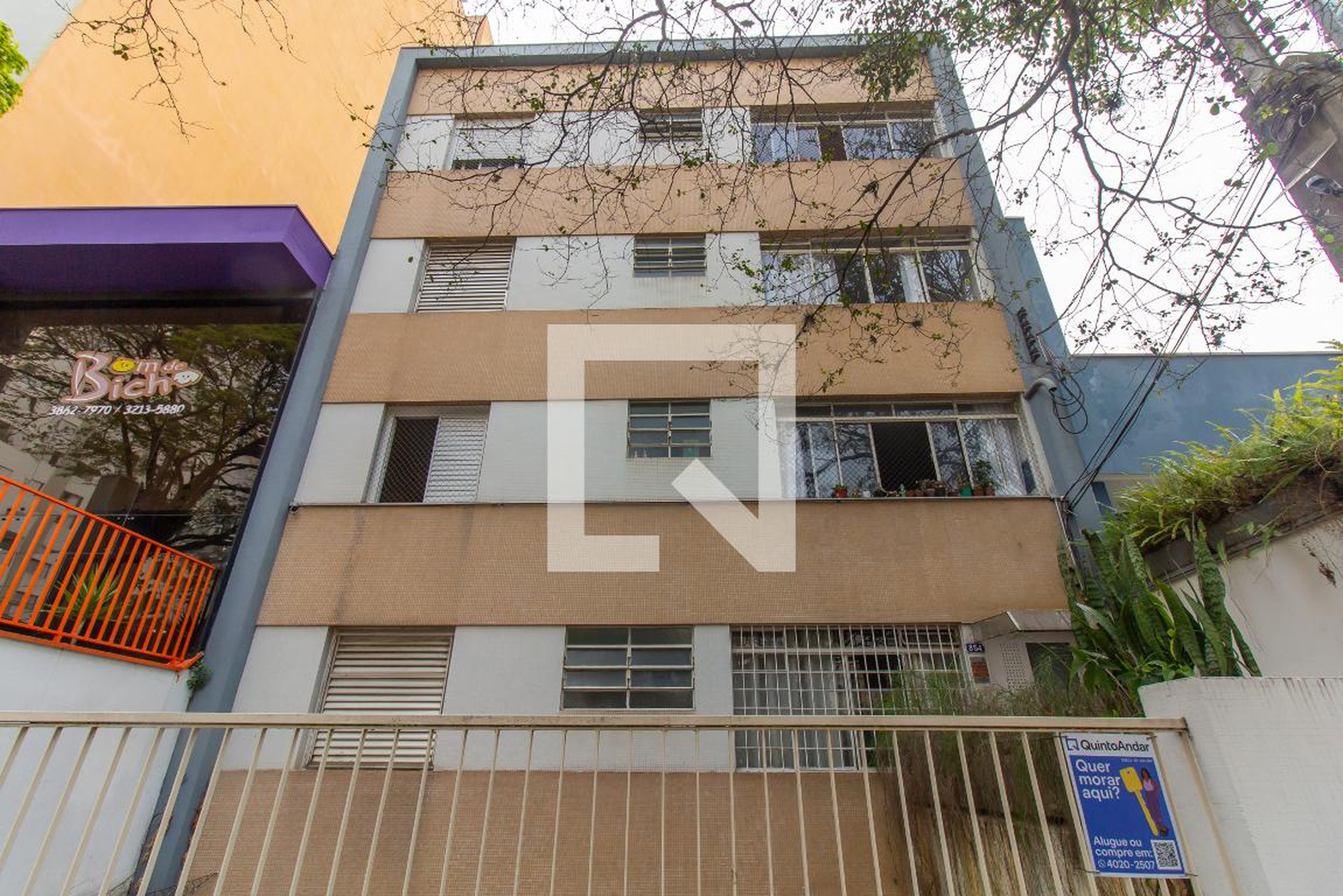 Fachada do Prédio Condomínio em Rua Apinajés, 854