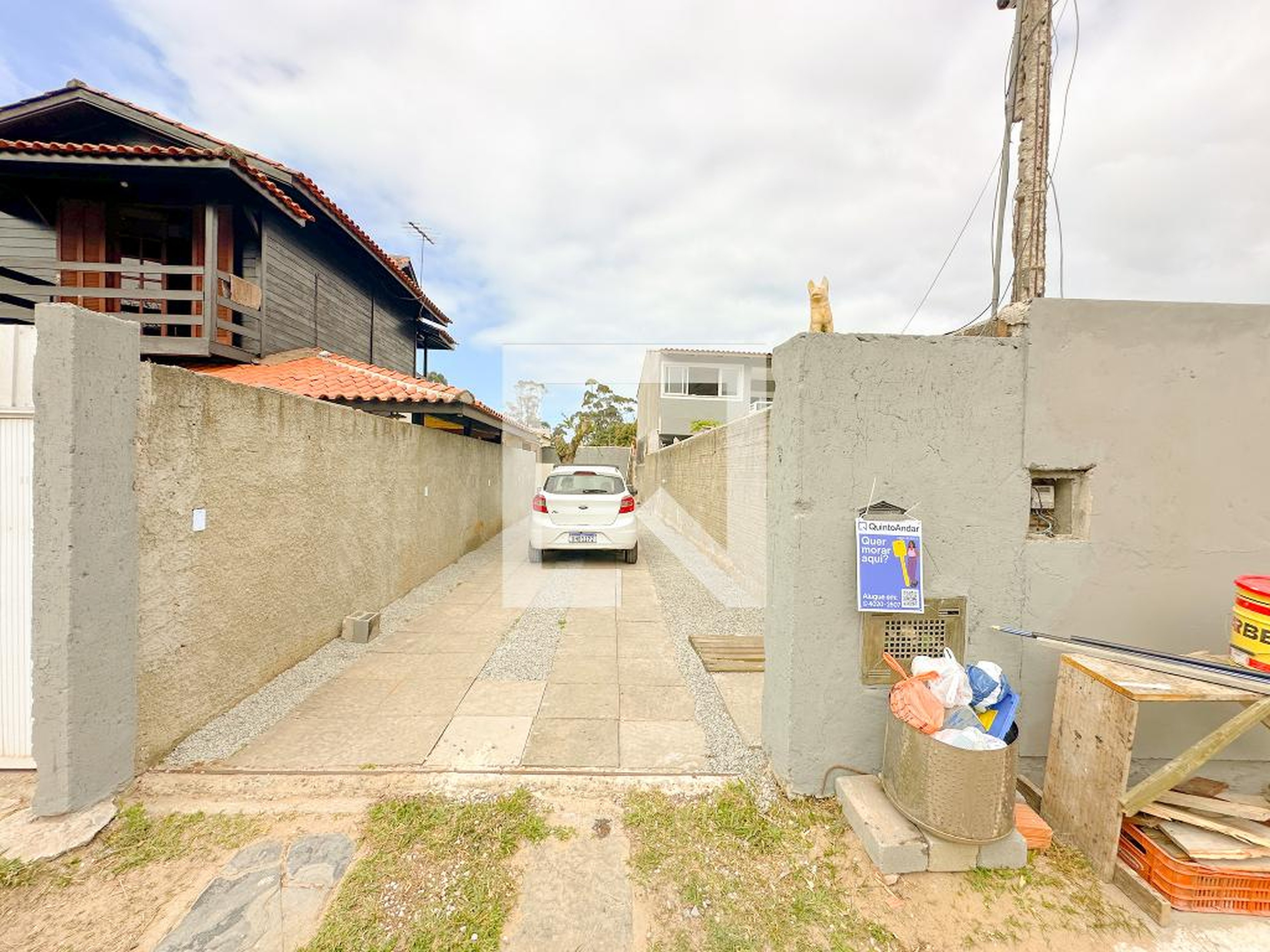 Fachada Condomínio em Servidão Caminho do Arvoredo, 54