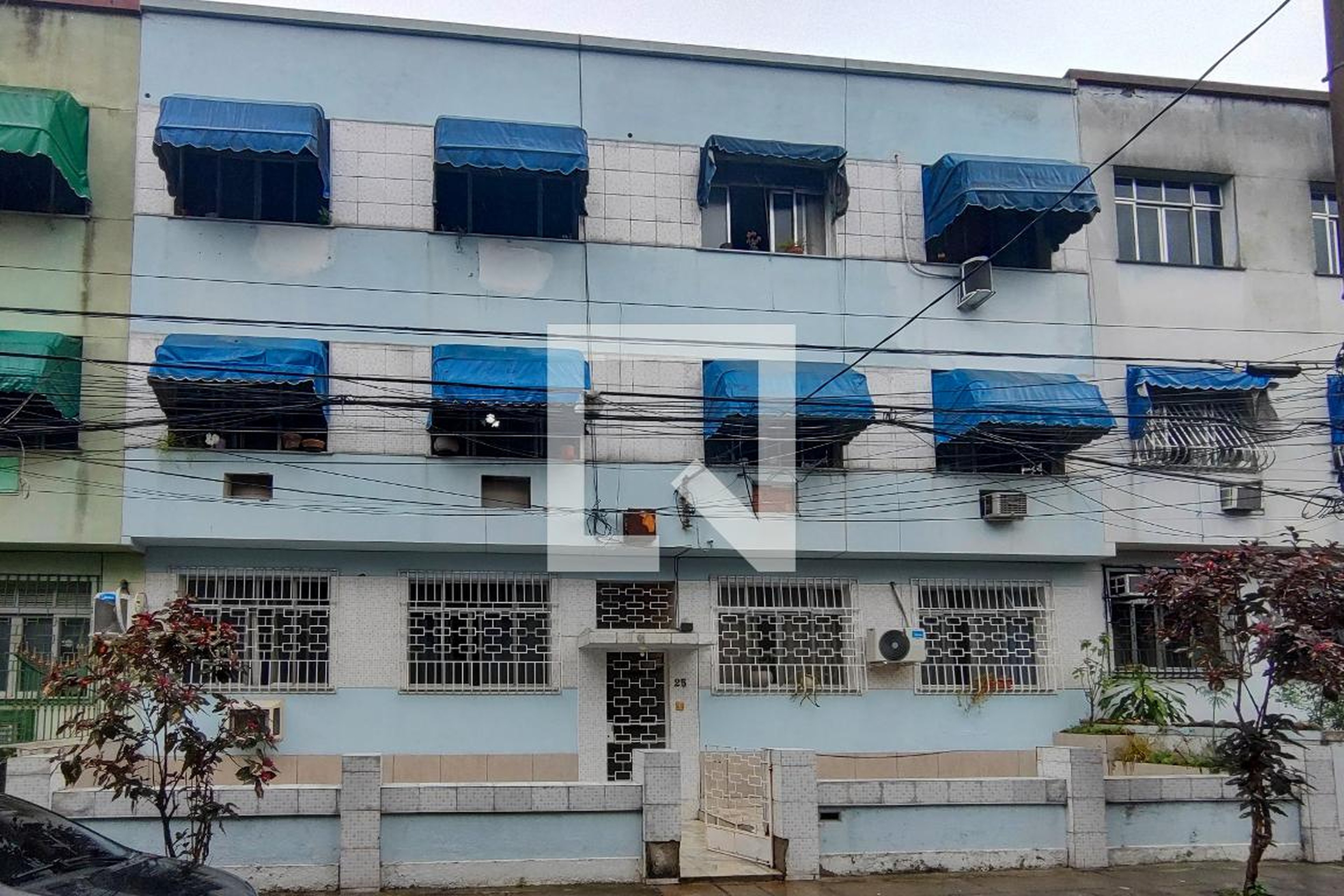 Fachada do Prédio Condomínio em Rua Santa Marta, 25