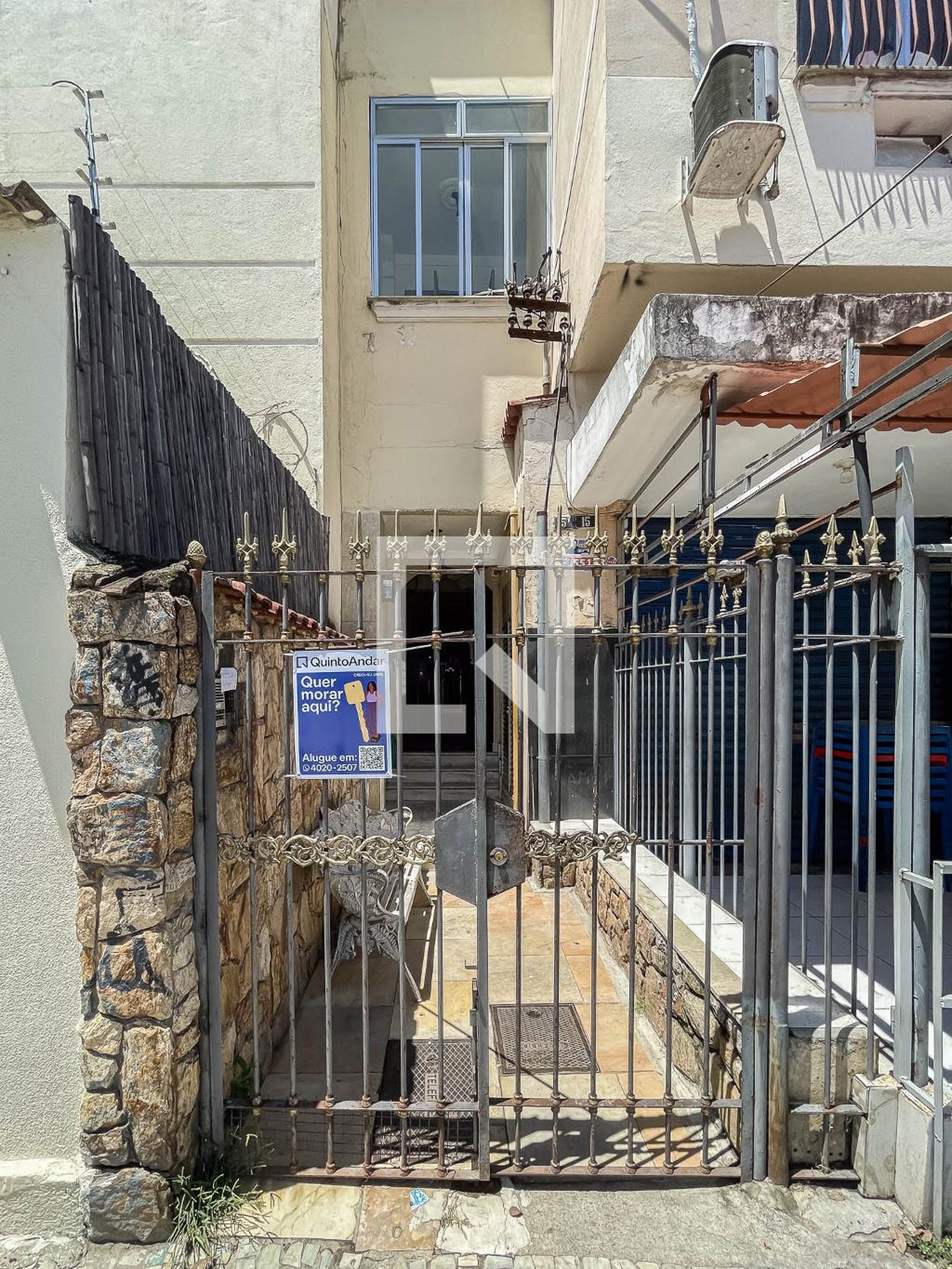 Fachada do Prédio Condomínio em Praça Barão de Drumond, 15