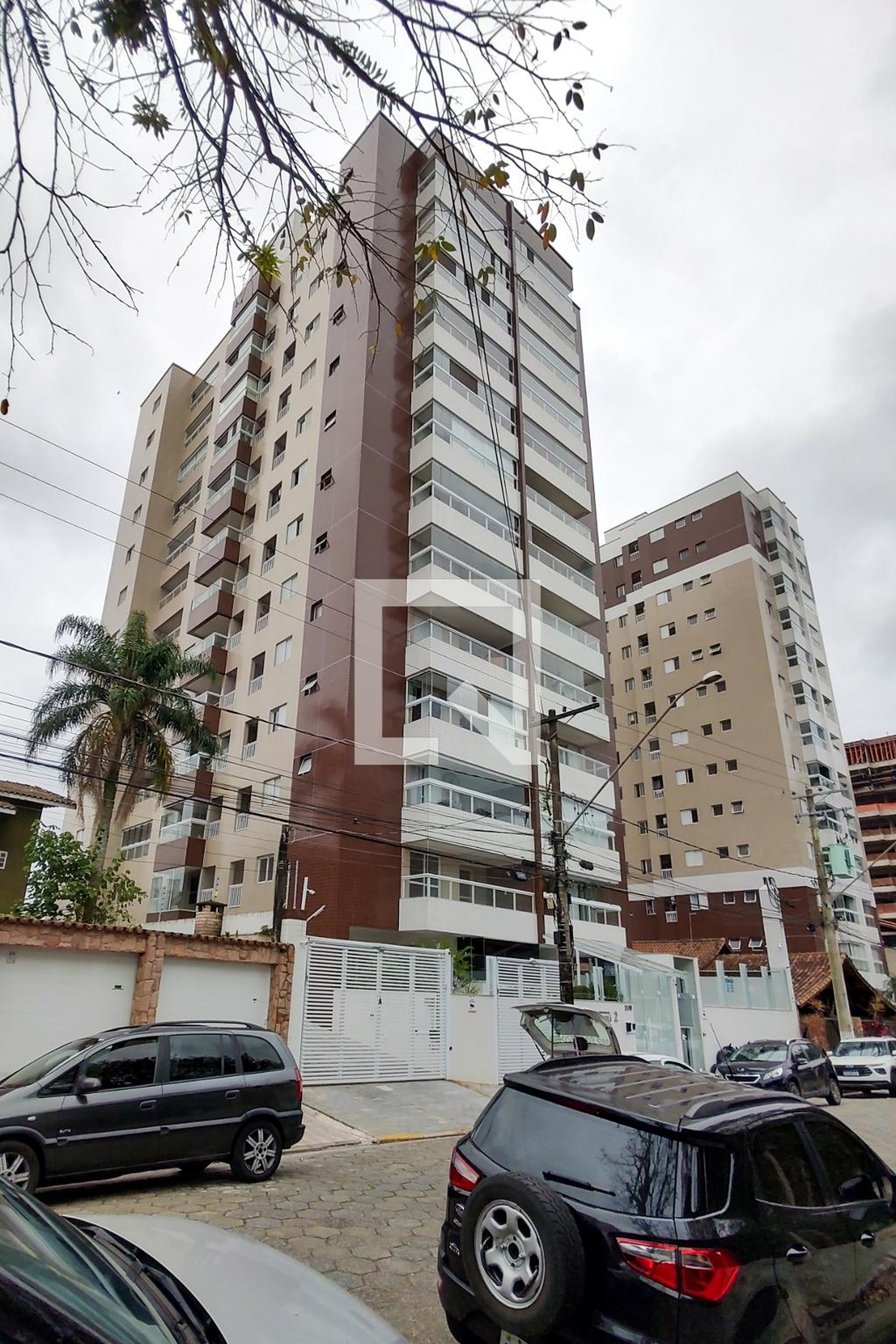 Fachada do Prédio Condomínio em Rua Tiradentes, 11900