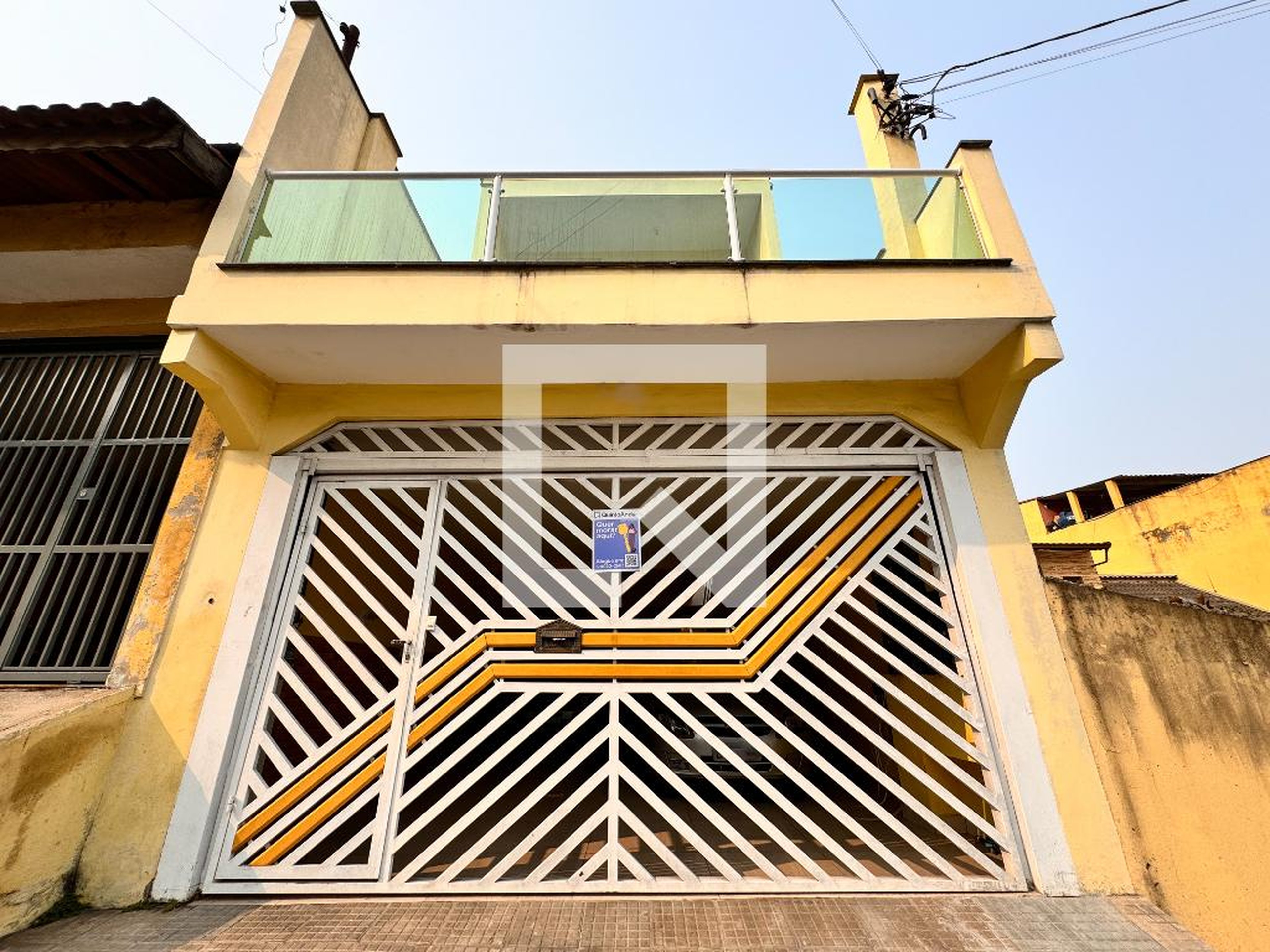 Fachada Condomínio em Rua Valdemar Costa Filho, 153