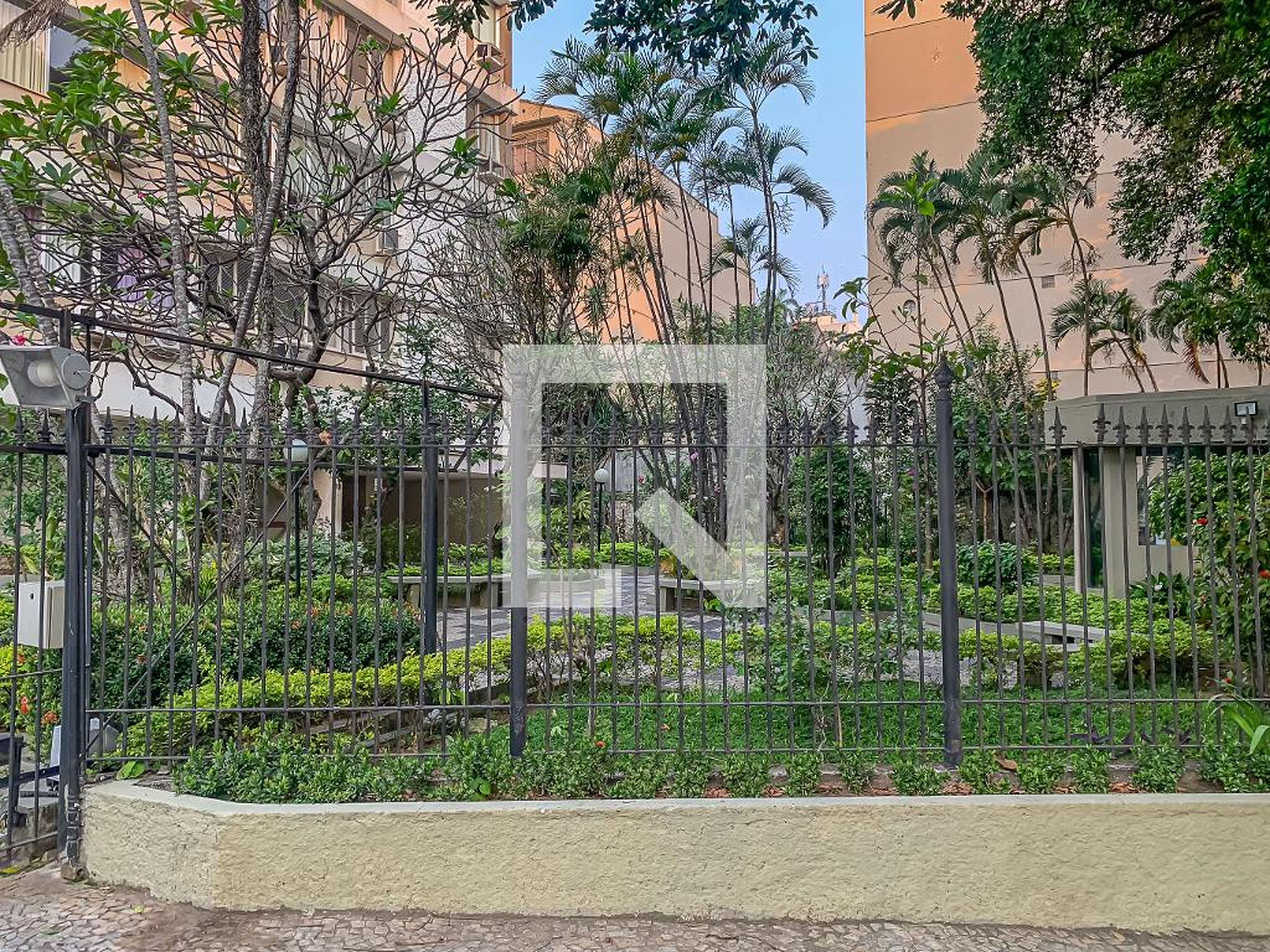 Fachada do Prédio Edifício Velasquez