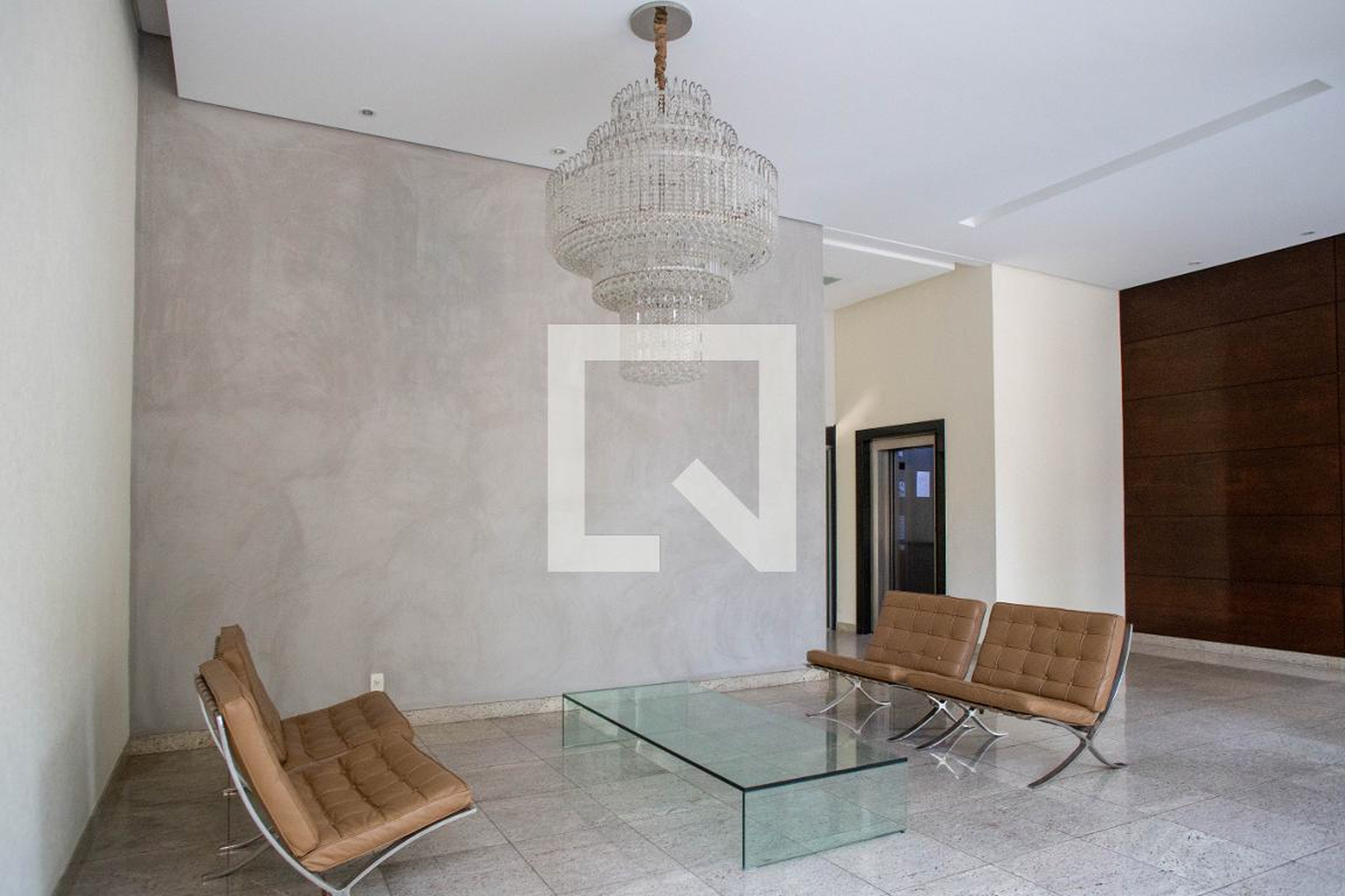 Hall - Edifício Nicola Salvi