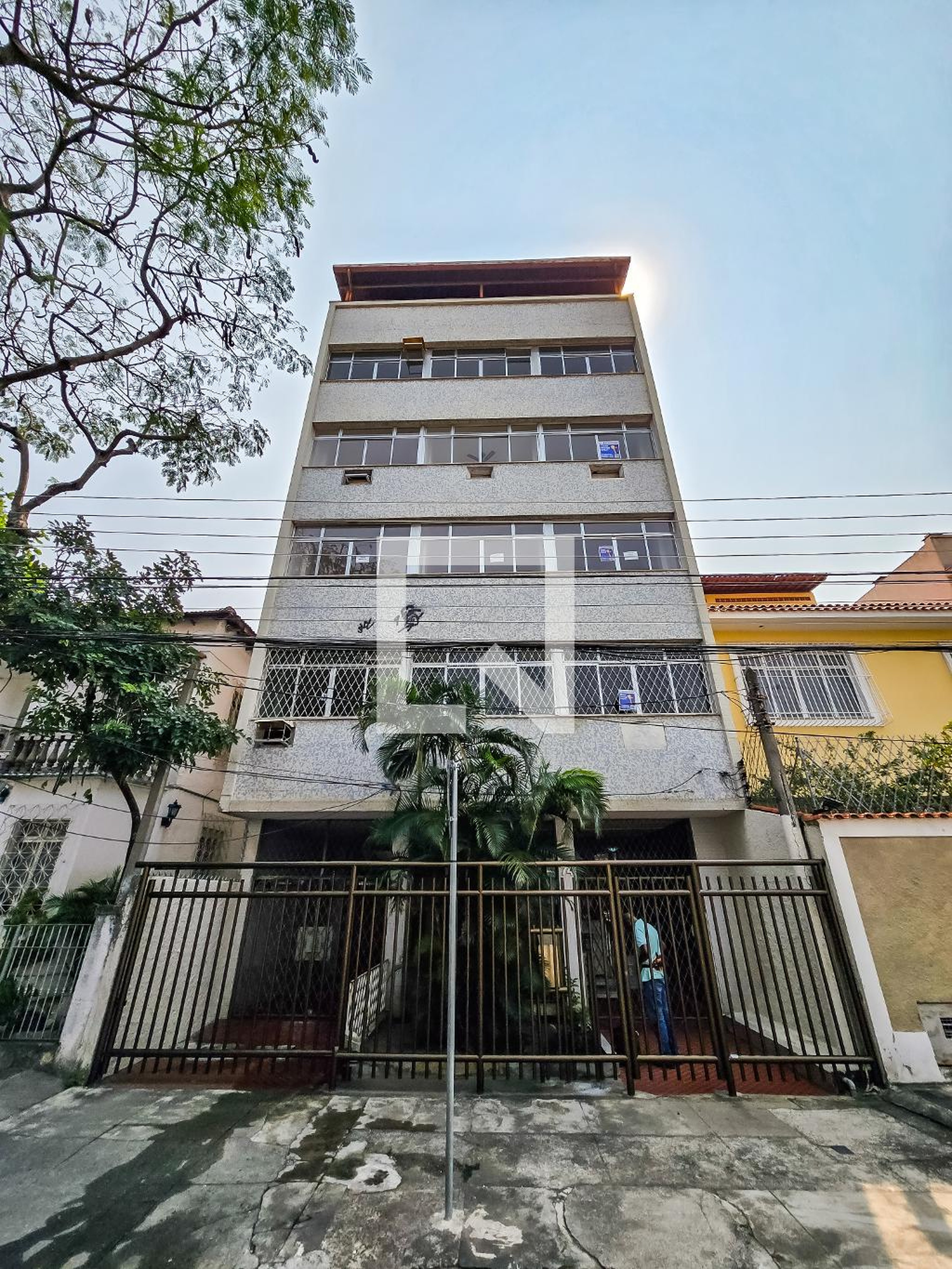 Fachada do Prédio Edifício Kenia