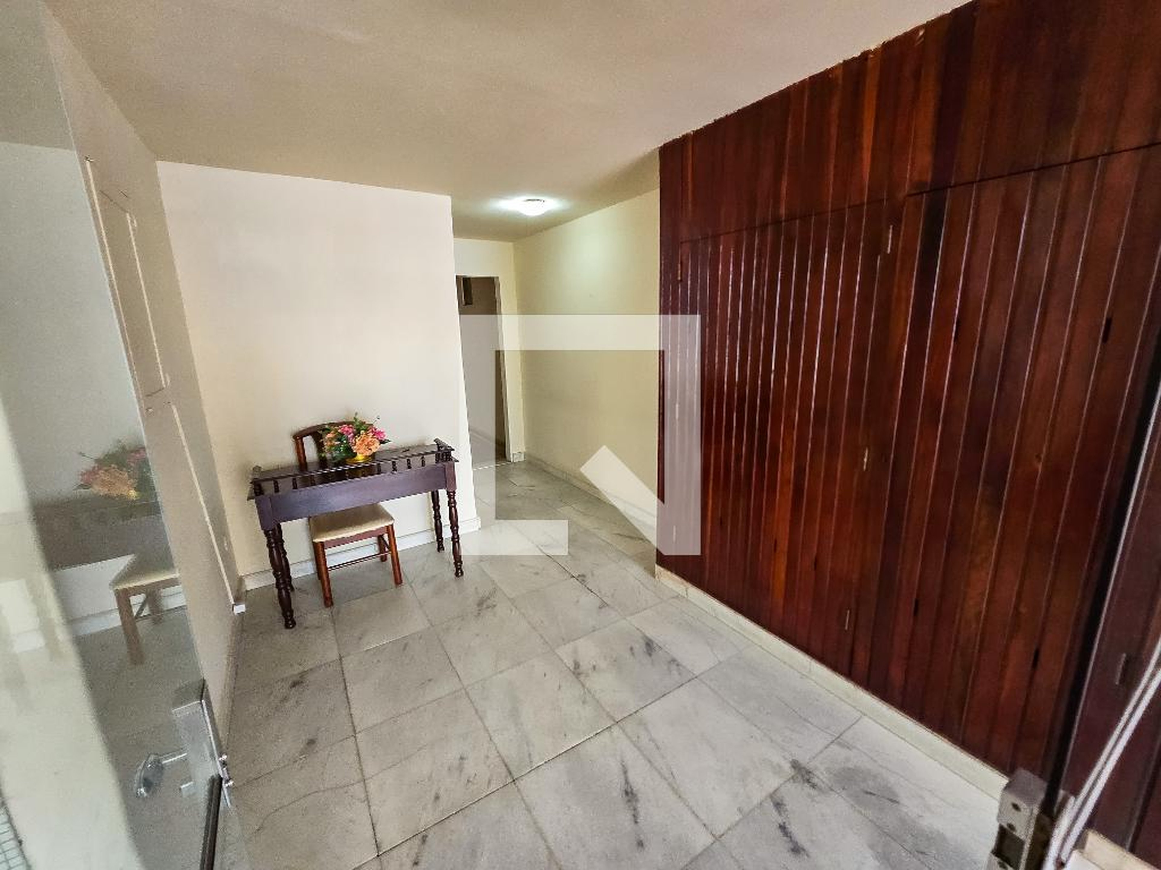 Hall de entrada - Edifício Kenia