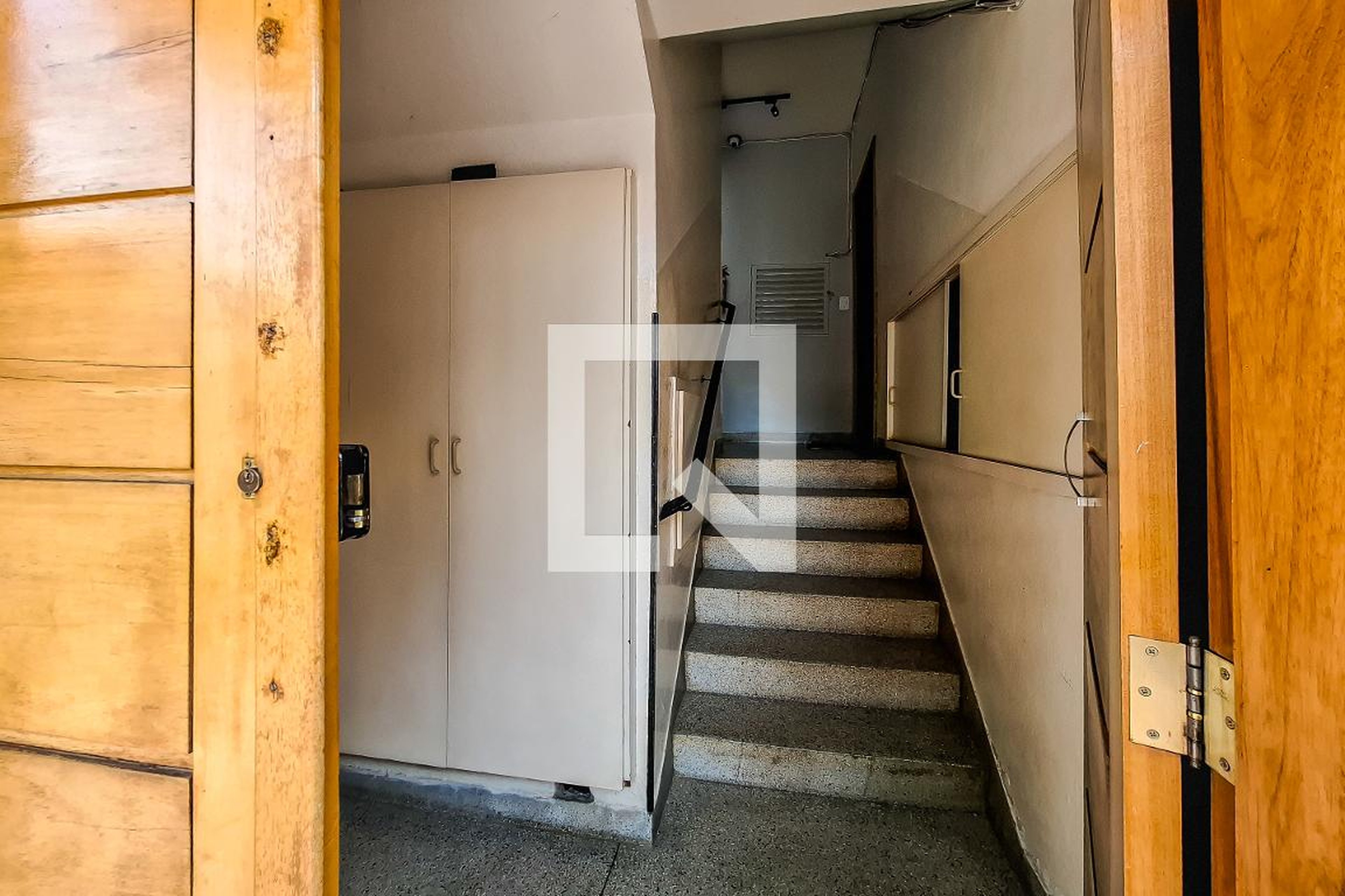 hall entrada - B-07