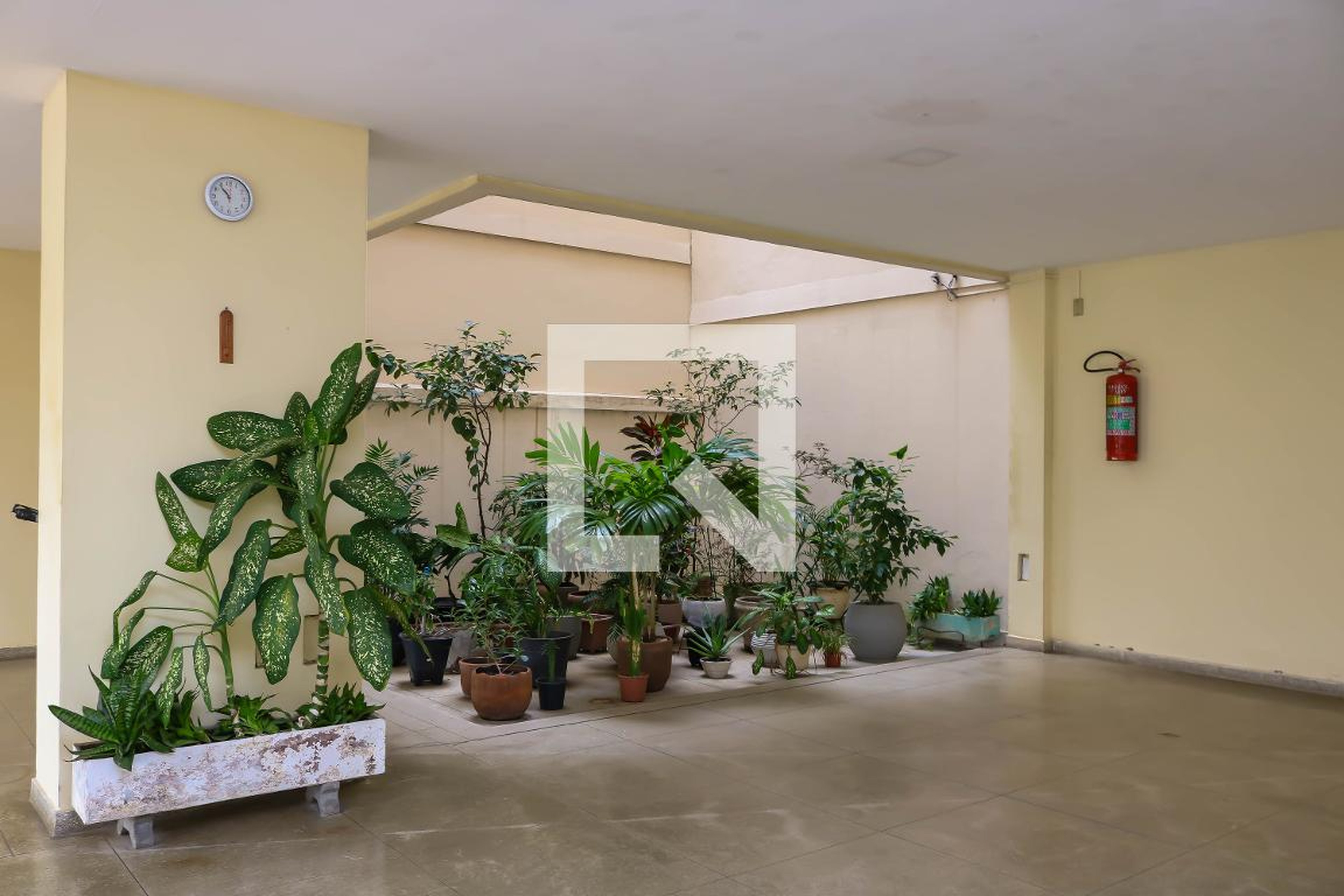 Área Comum - Edifício Miguel Kahn