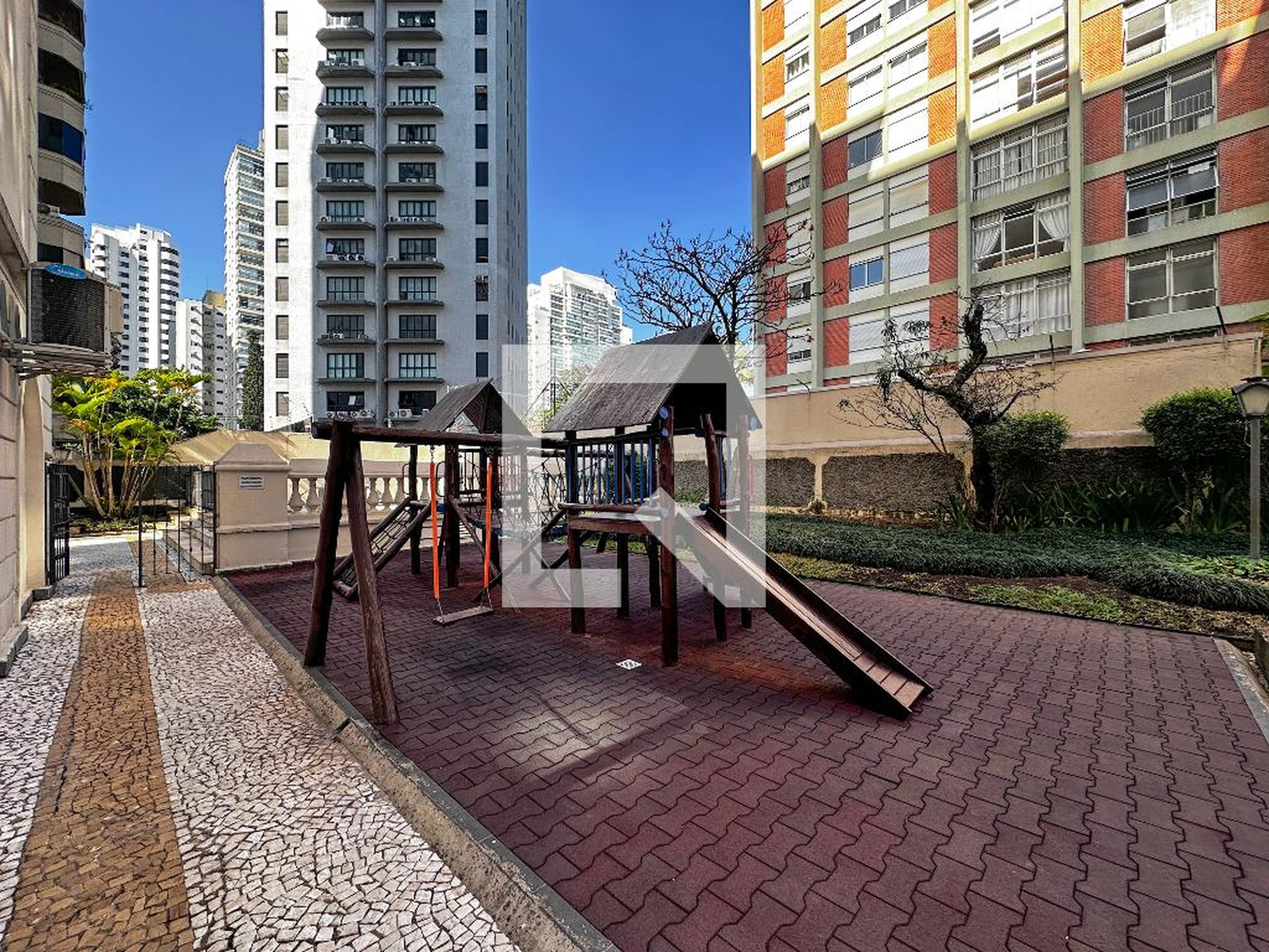 Playground - Mansão Andrea Del Sarto