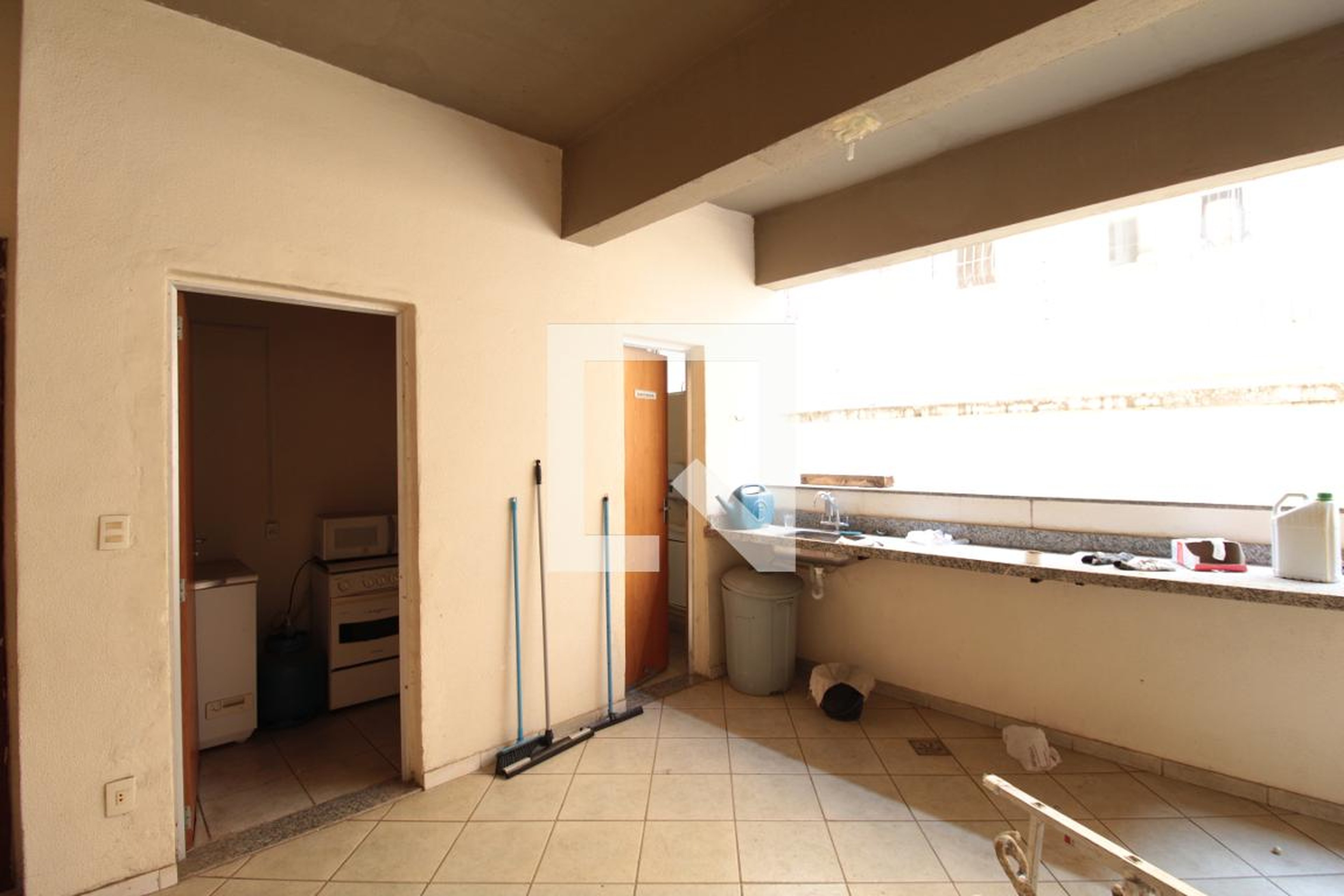 Salão de Festas Condomínio em Rua Romualdo Lopes Cançado, 155