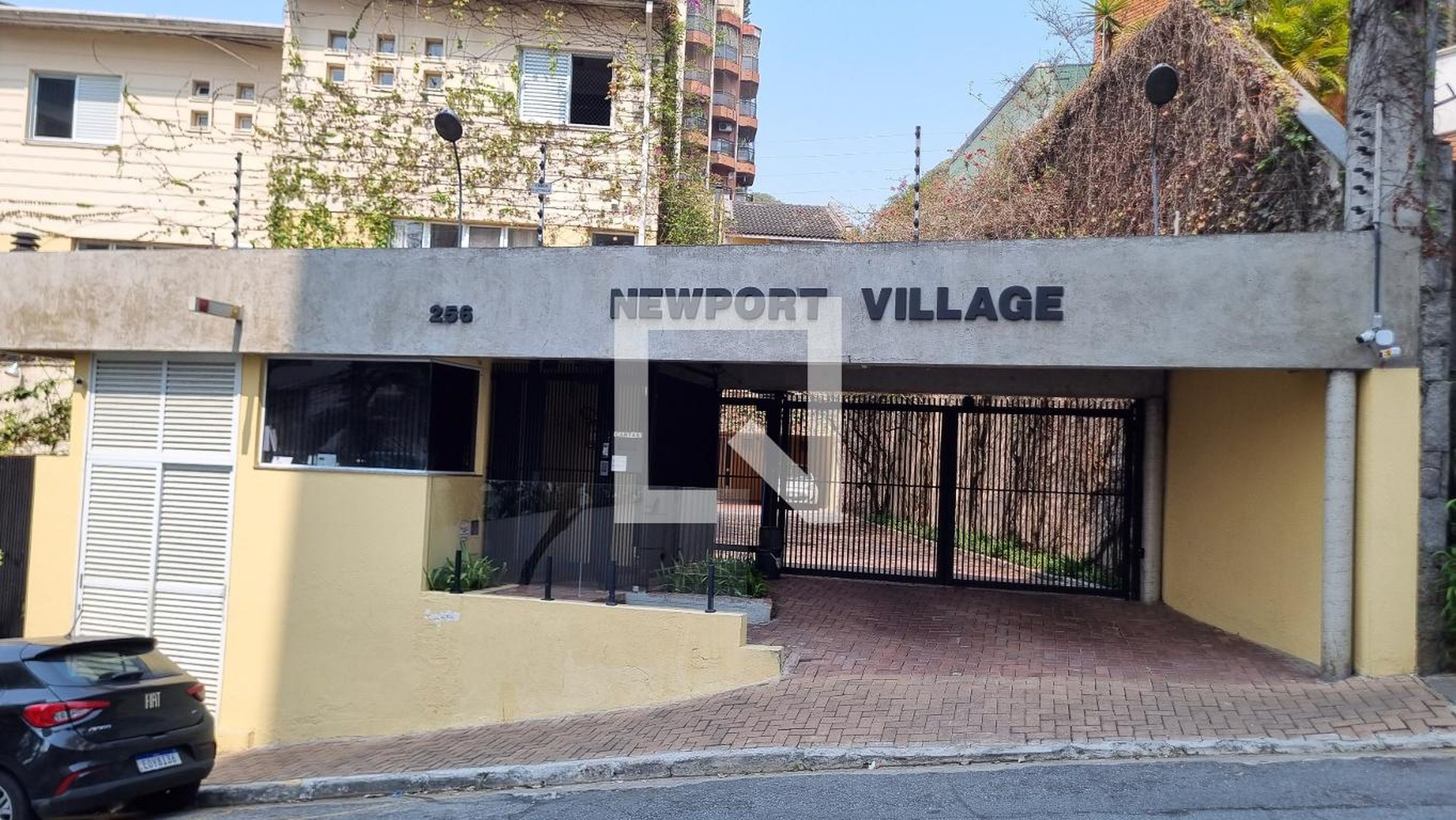 Fachada Condomínio Horizontal Newport Village