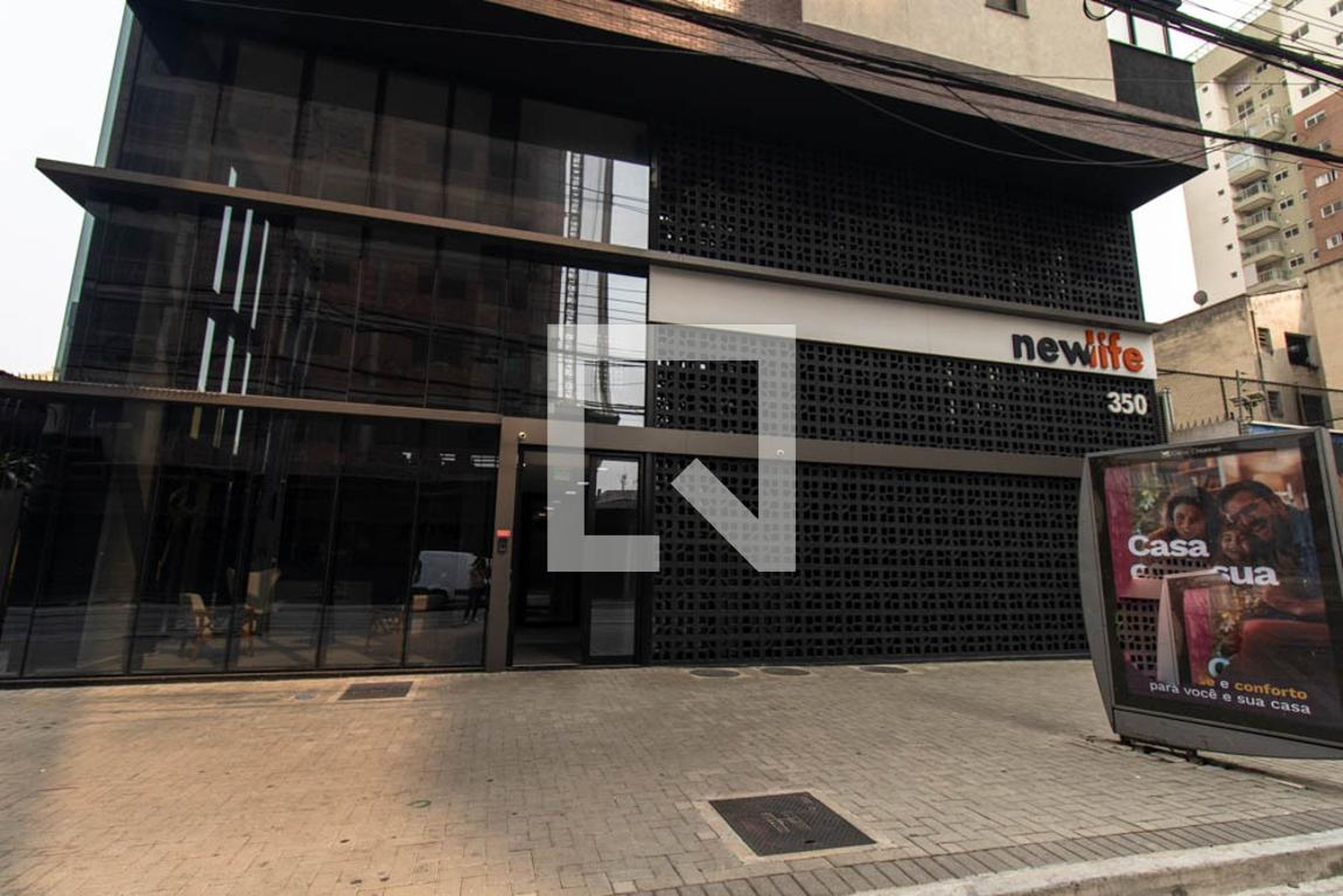 Fachada do Condominio Edifício New Life Visconde