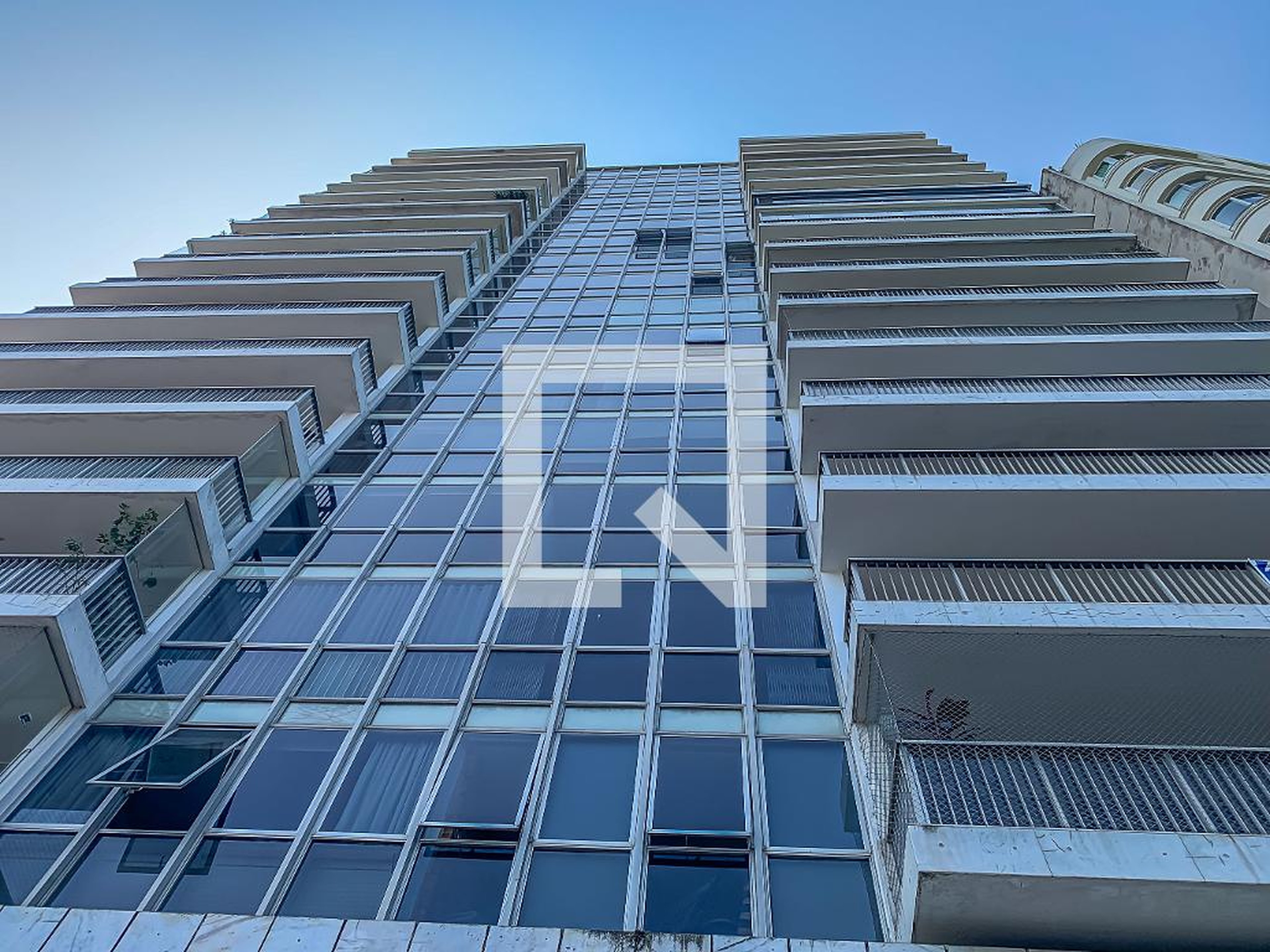 Fachada Condomínio em Avenida Rui Barbosa, 850