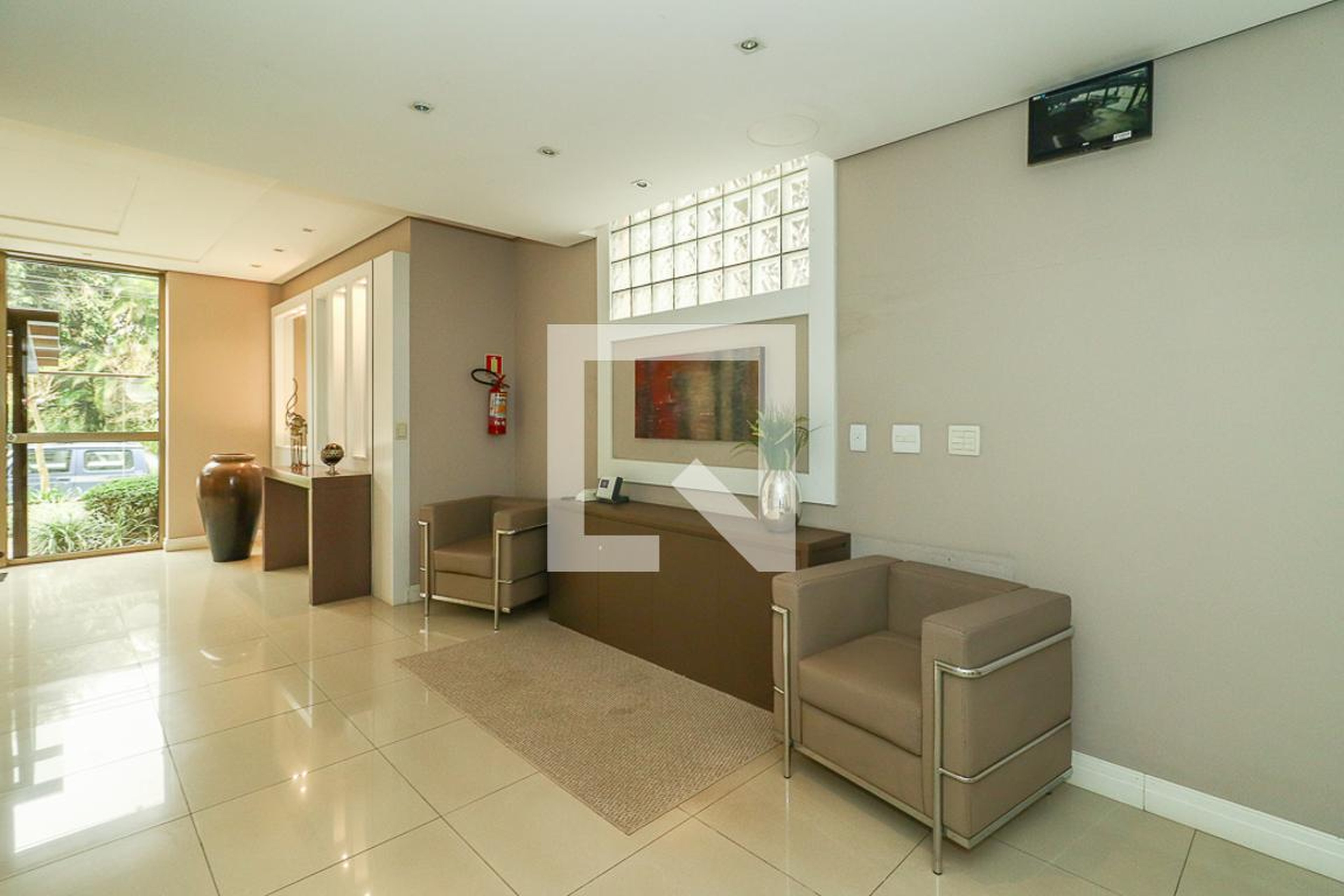 Hall de entrada - Edifício Revolution