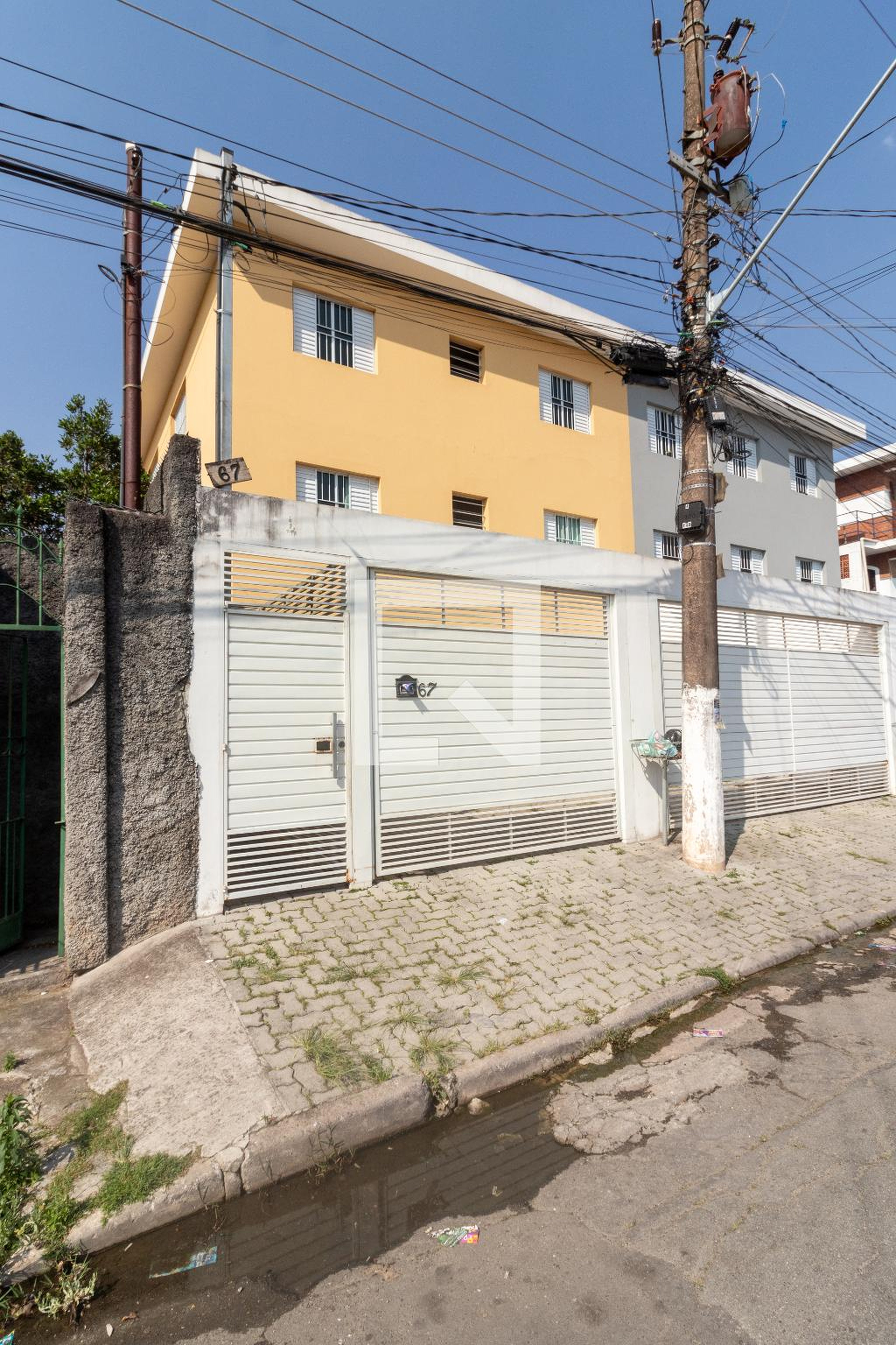 Fachada do Prédio Condomínio em Rua Nossa Senhora de Lourdes, 67
