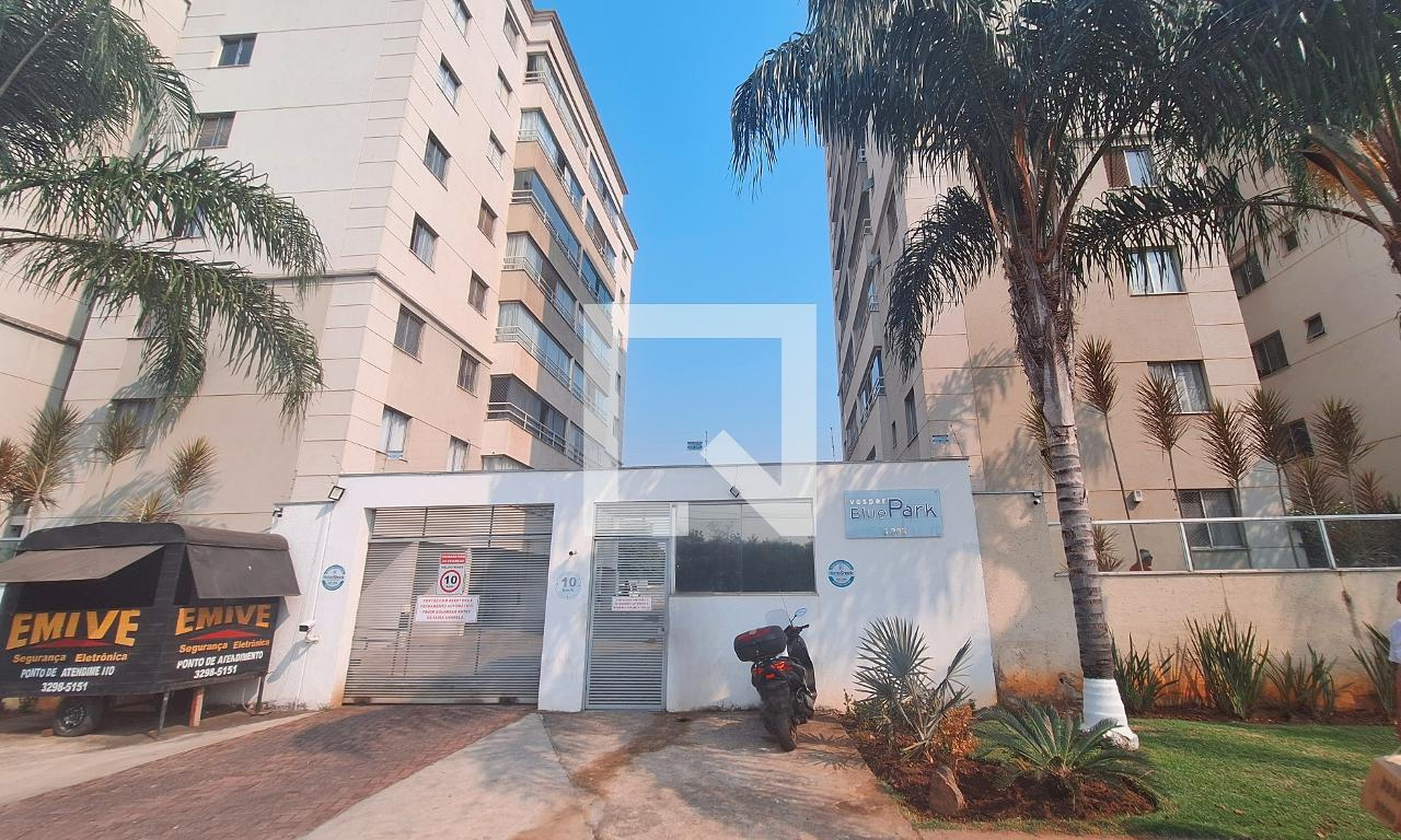 Fachada Condomínio em Avenida Heráclito Mourão de Miranda, 3330