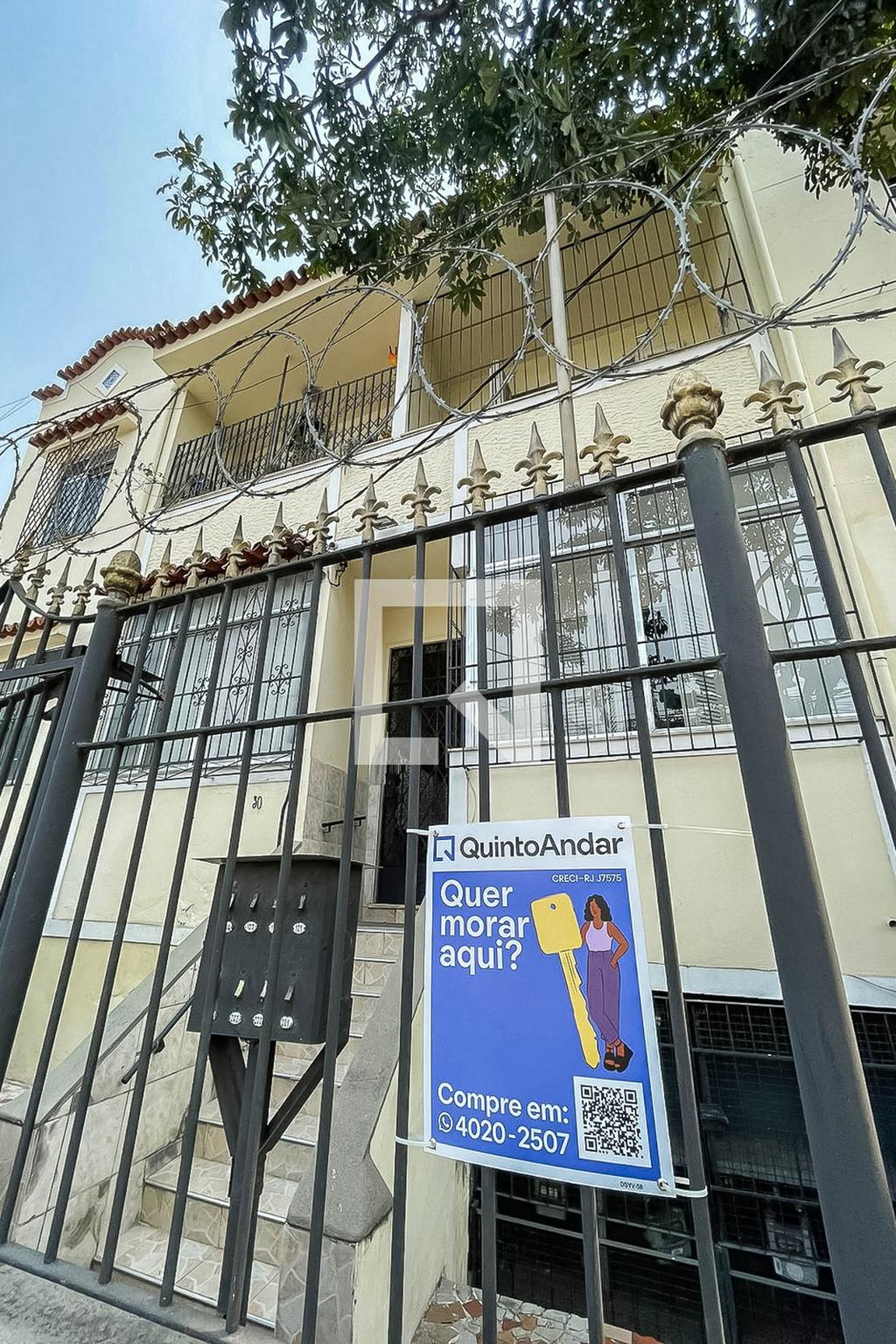 Fachada Condomínio em Rua Francisco Manuel, 30