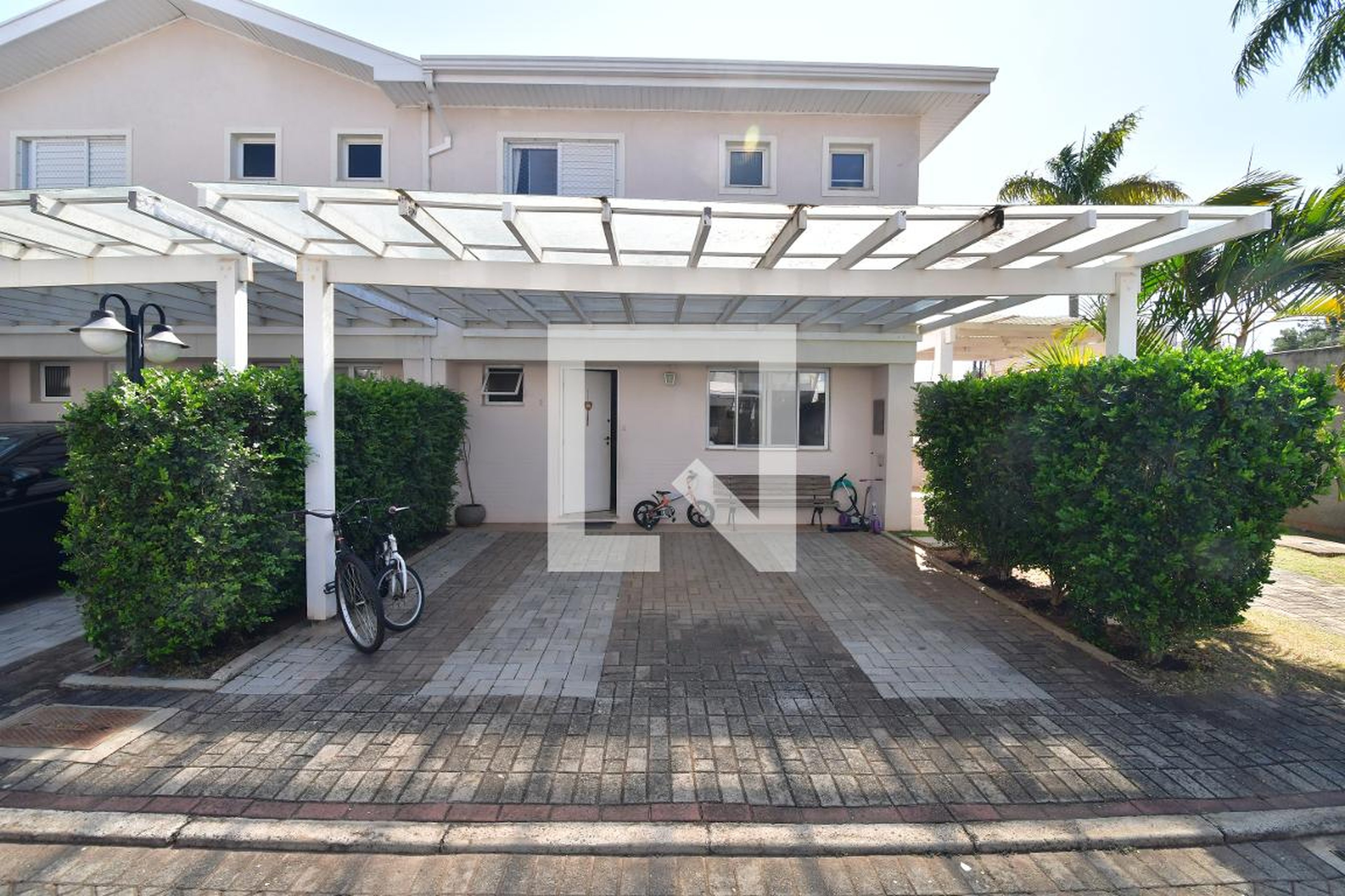 Fachada Condomínio em Avenida Alaôr Faria de Barros, 671