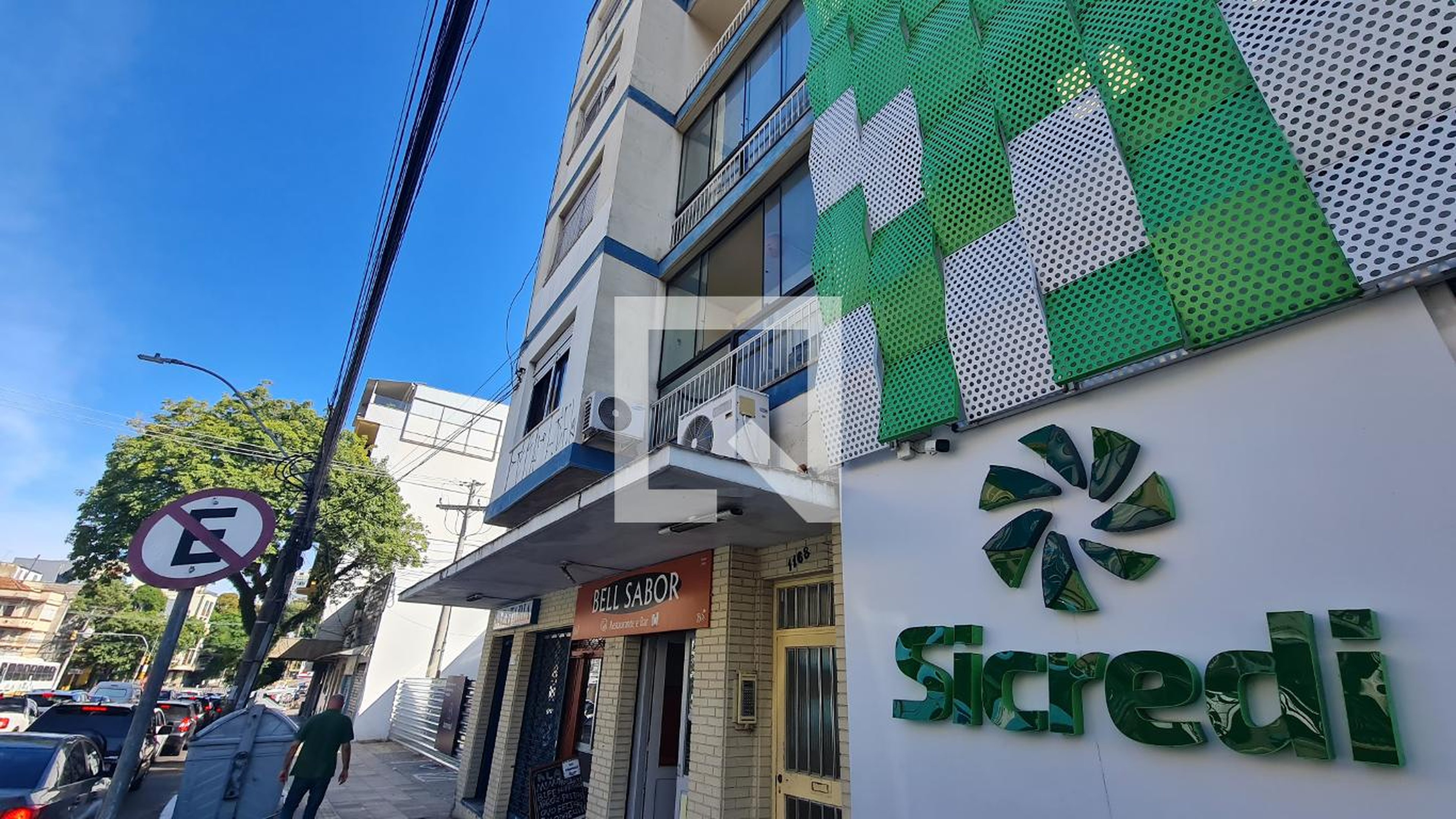 Fachada do prédio Condomínio Quatro Irmãs