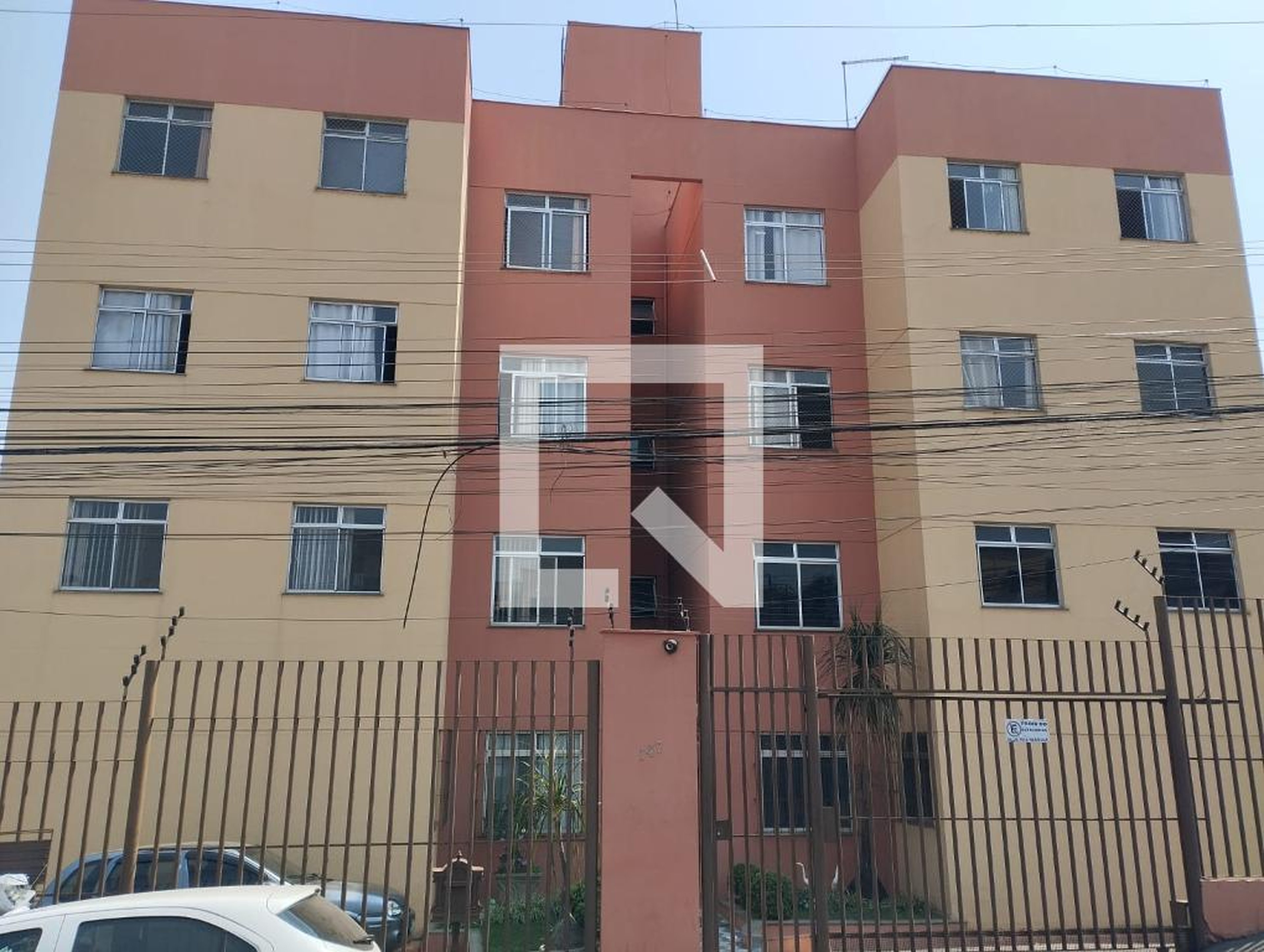 Fachada Condomínio em Rua Campo Grande, 147